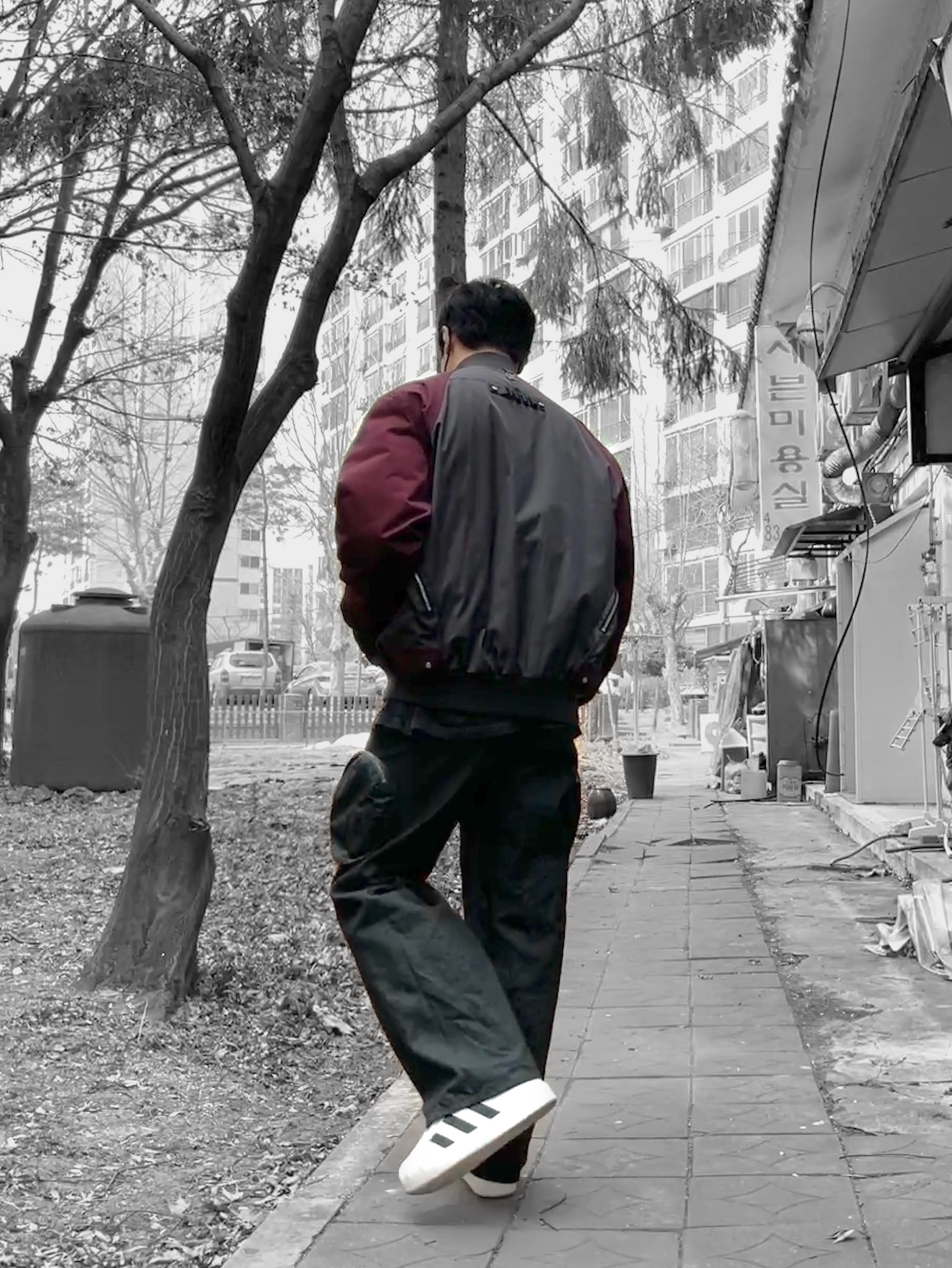 Undermycar x Ohhyunseog Boltume.2 Hardware Combo Flight Jacket Cordovan - 22SS, Adidas Adifom Superstar Core White 착용 스타일 - 2