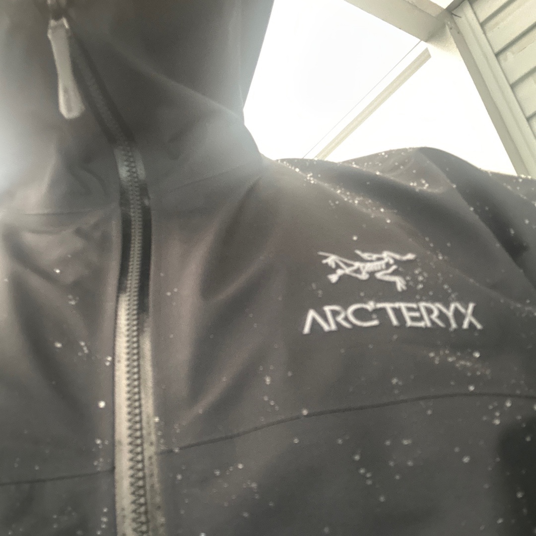 Arc'teryx Beta Jacket Black 착용 스타일