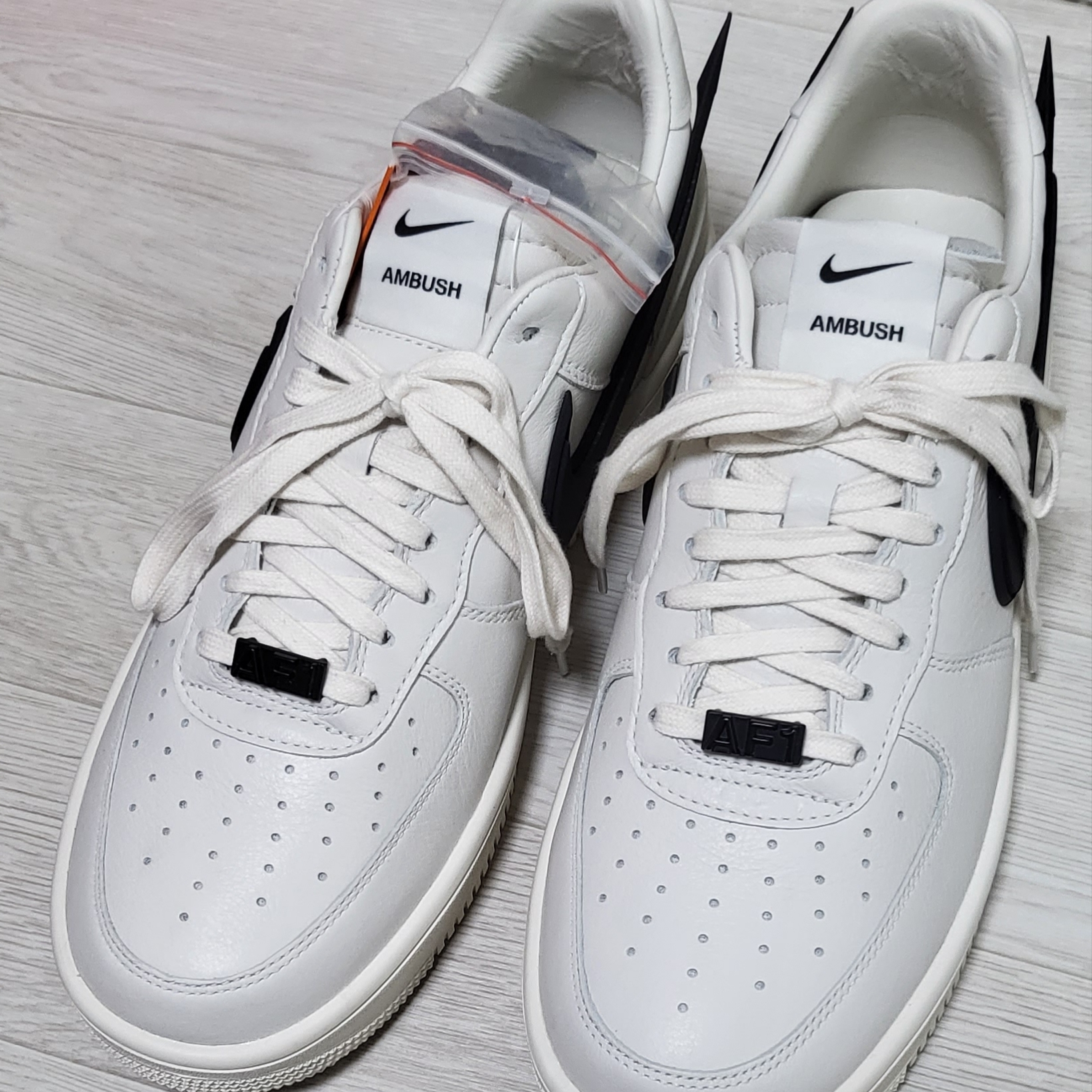 Nike x Ambush Air Force 1 Low SP Phantom 착용 스타일