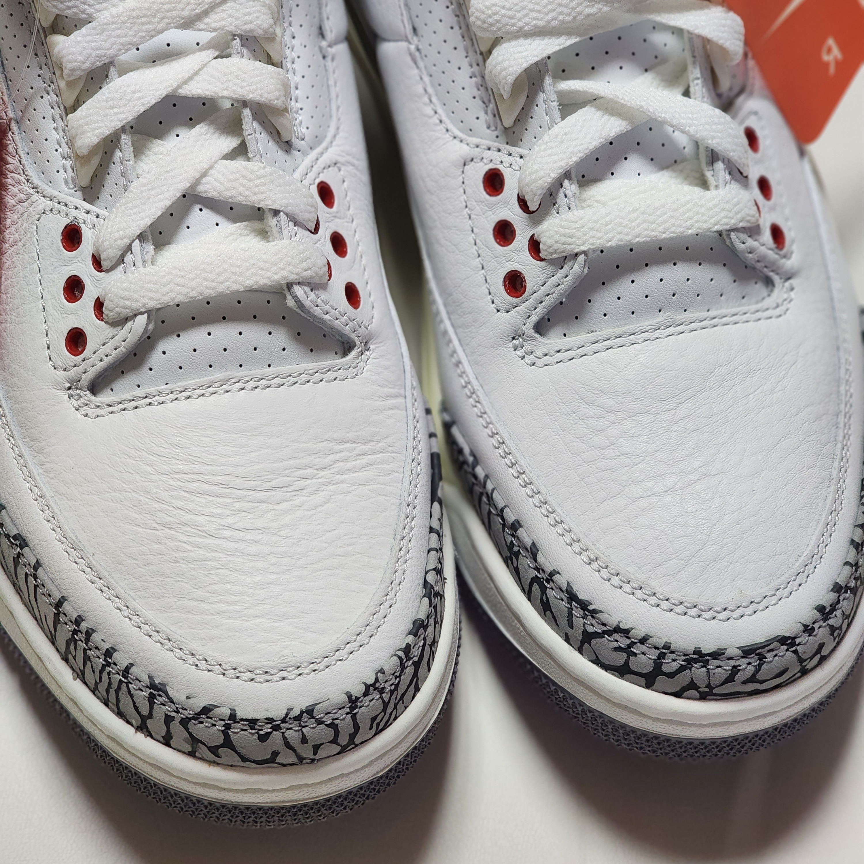 Jordan 3 Retro White Cement Reimagined 착용 스타일 - 2
