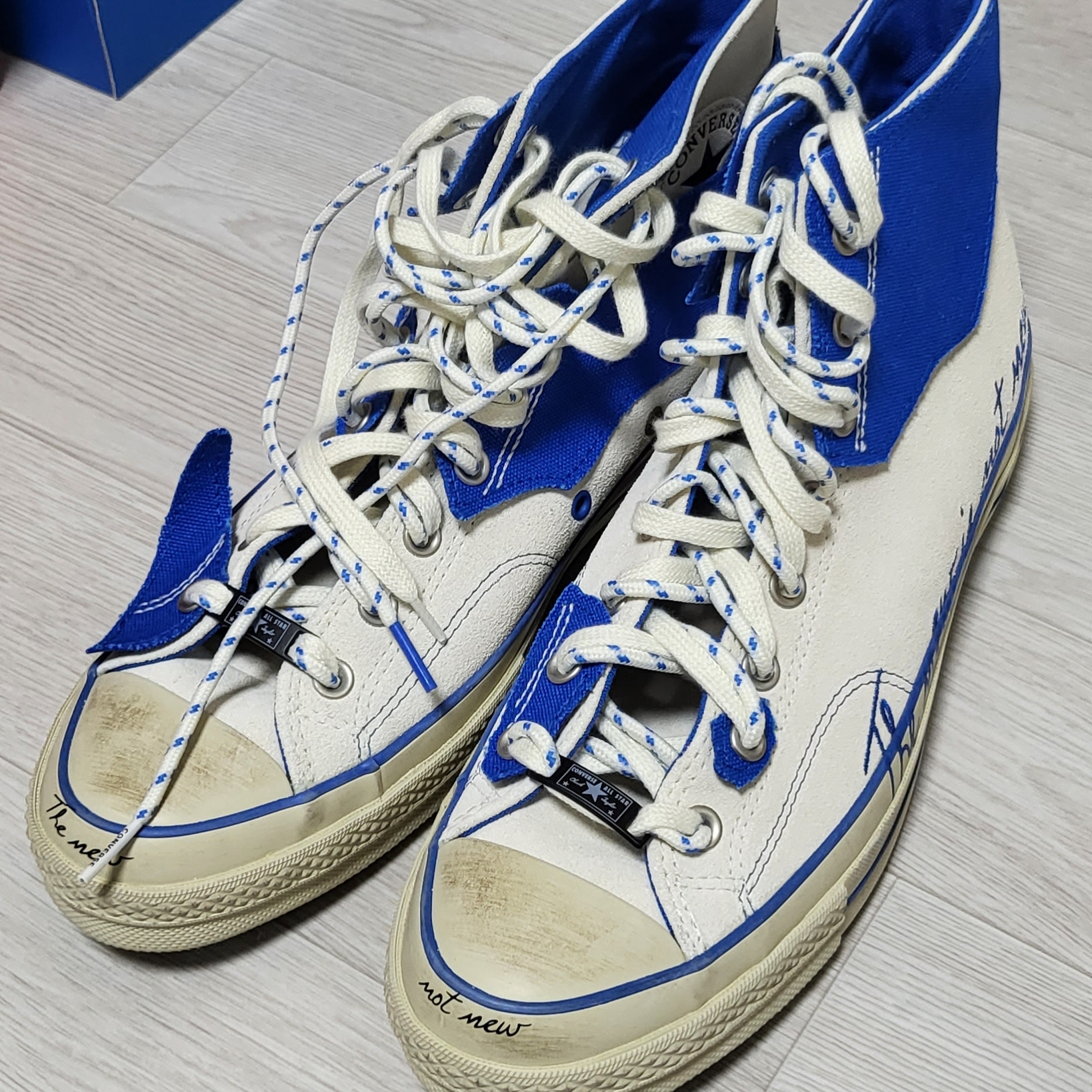 (W) Jordan 1 Low White Dark Marina Blue, Nike Dunk Low Retro QS Argon 착용 스타일 - 5