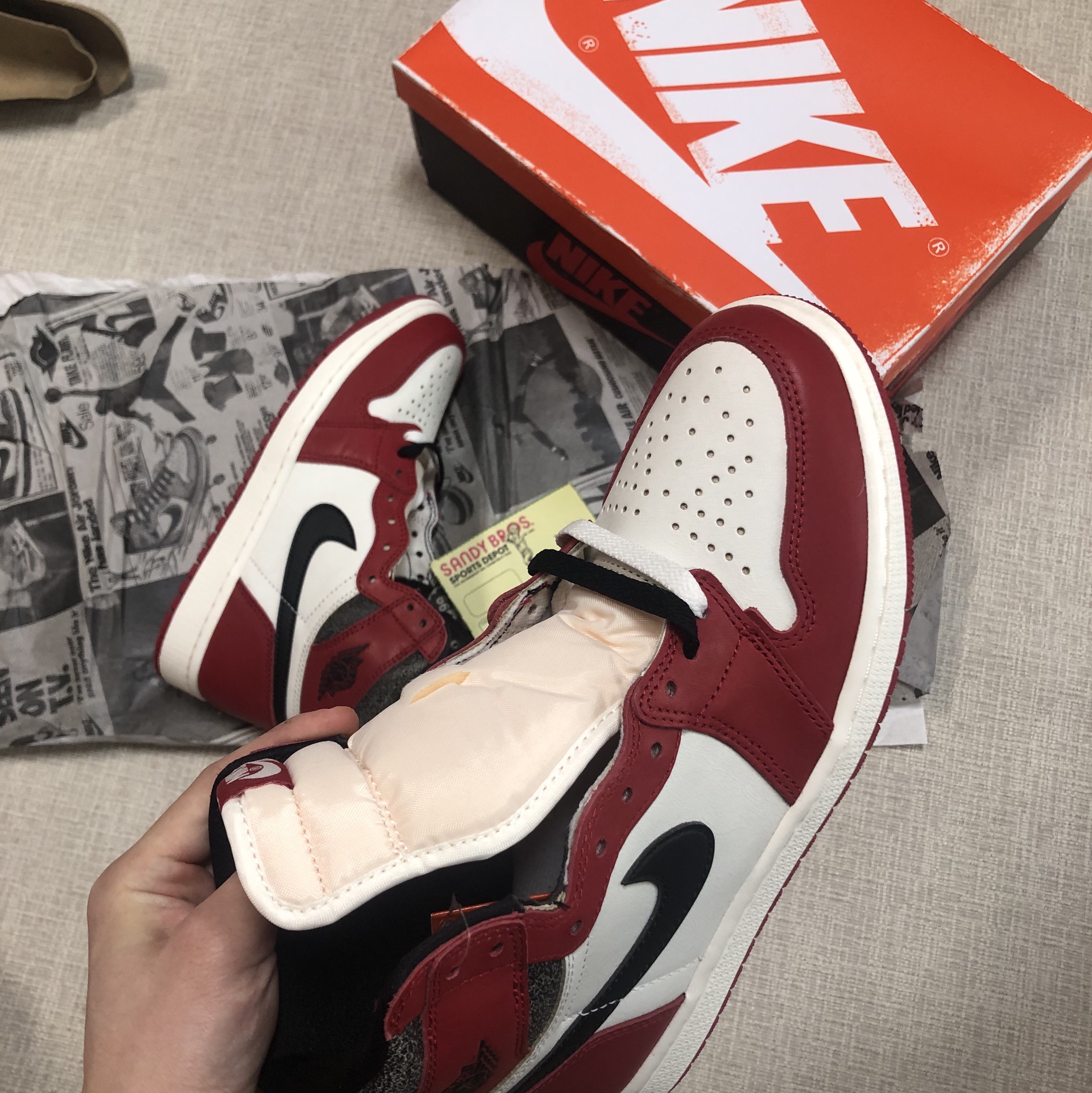 Jordan 1 Retro High OG Chicago 2022 착용 스타일 - 3
