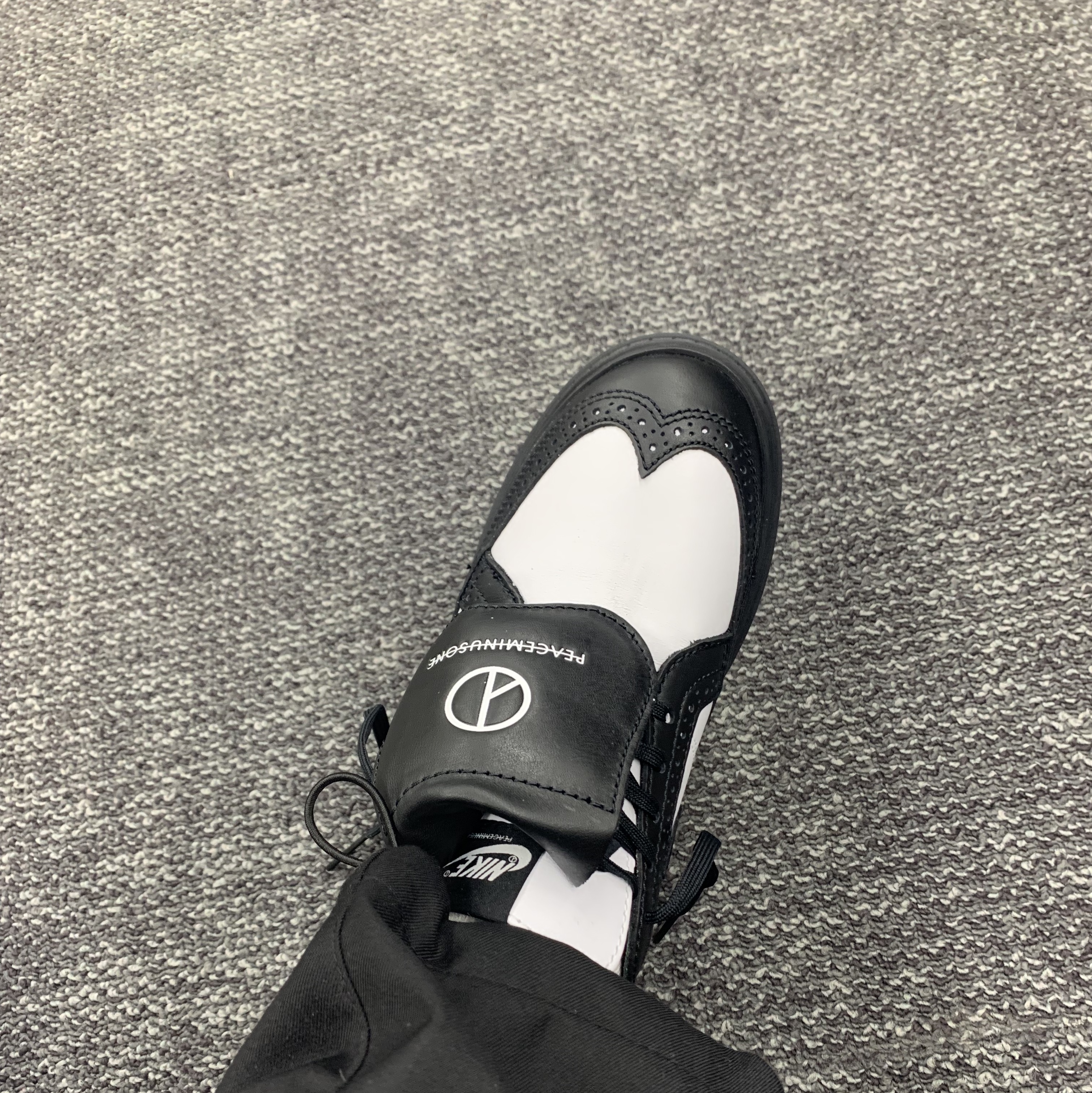 Nike x Peaceminusone Kwondo1 Black and White 착용 스타일