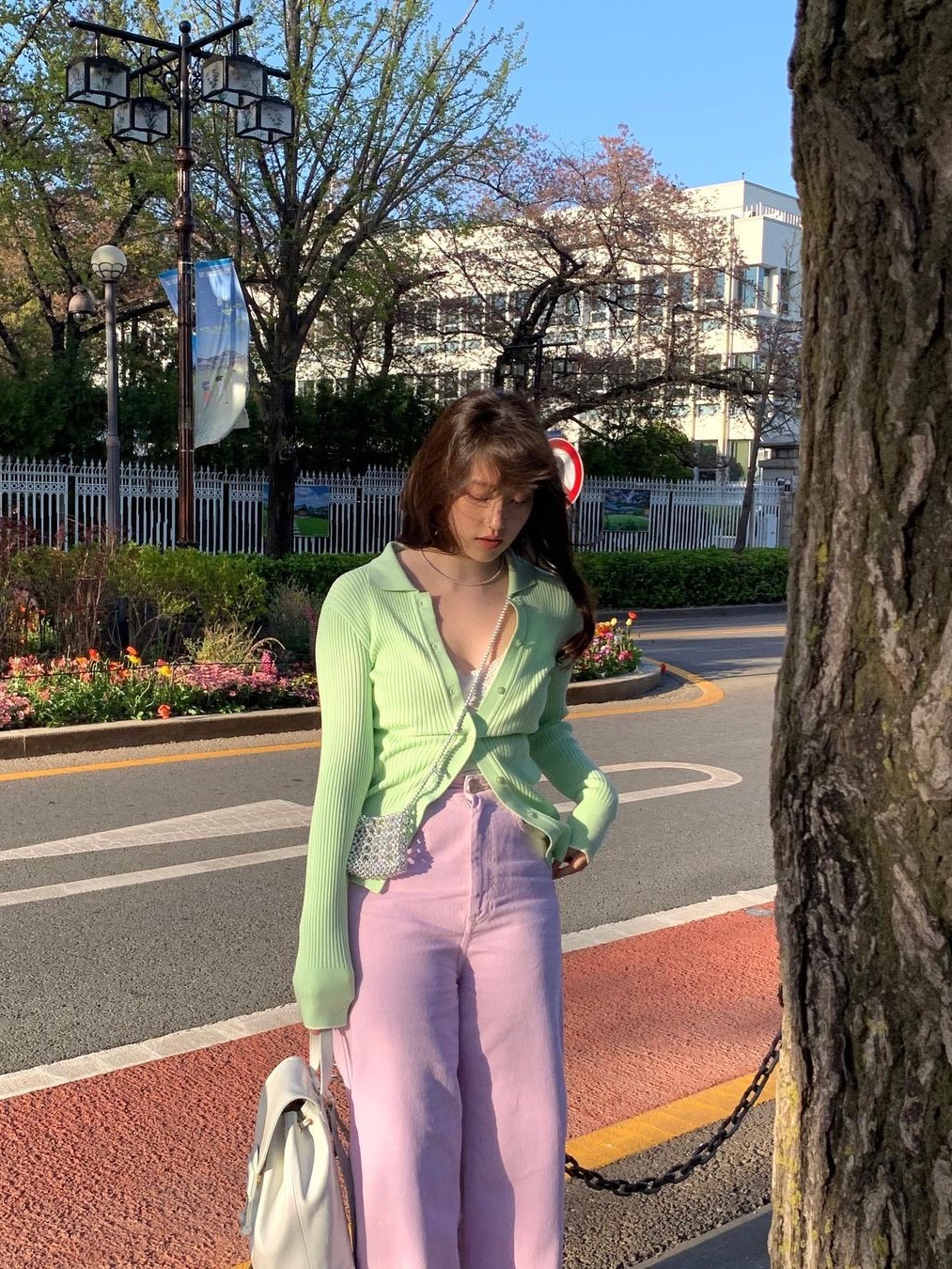 [KREAM 단독] Haveless Women Linda Modal Blend Cardigan Lime 착용 스타일
