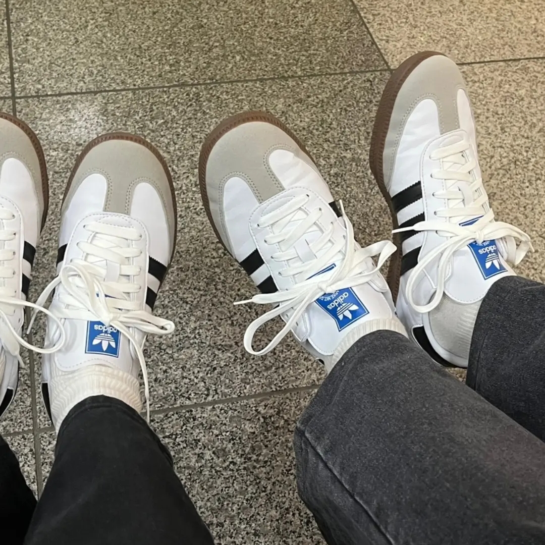 Adidas Samba Vegan White Black 착용 스타일 - 3