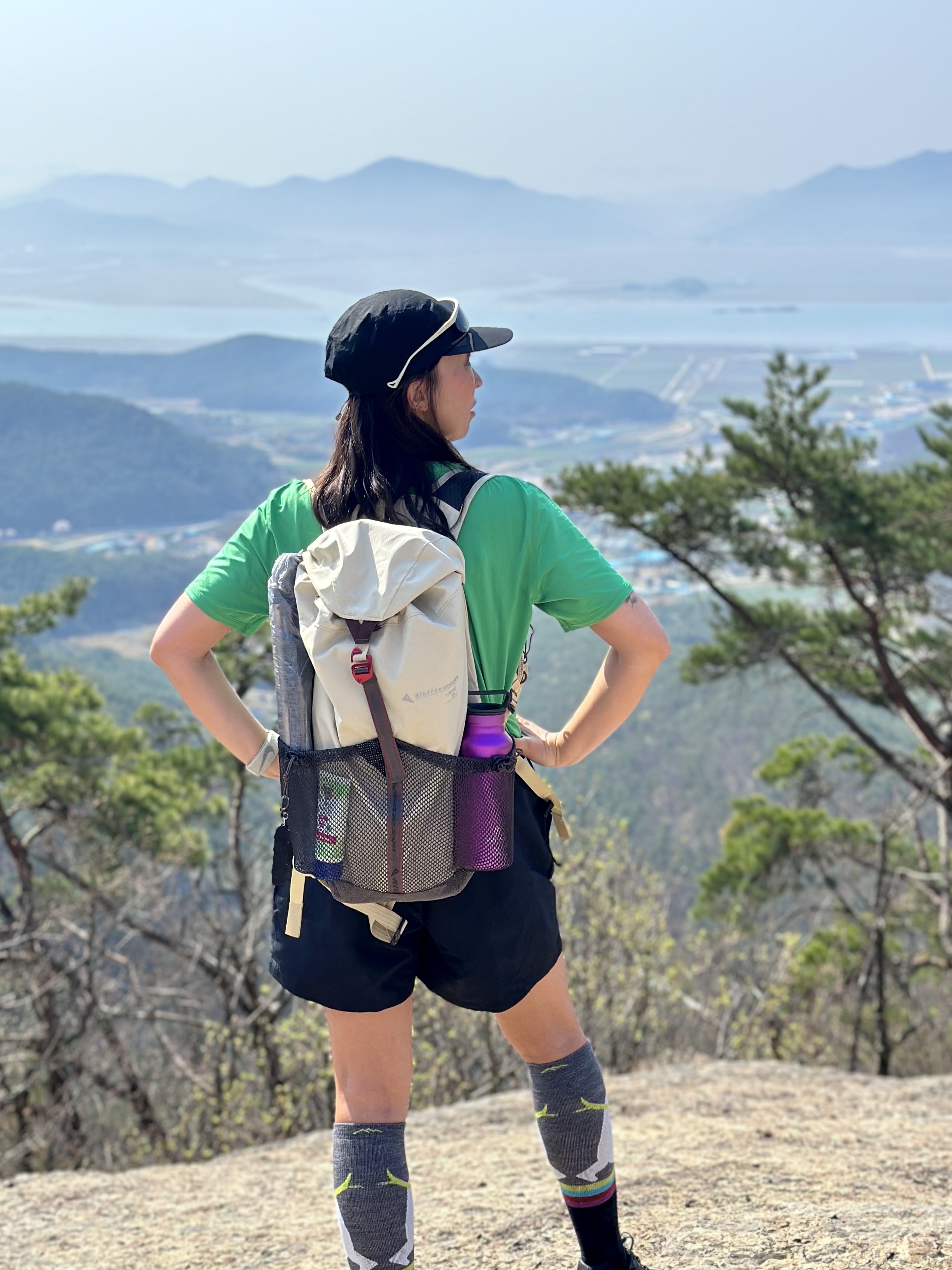 Arc'teryx Norvan Cap Black, (W) Nike ACG Oversized Shorts Black - Asia 착용 스타일 - 4