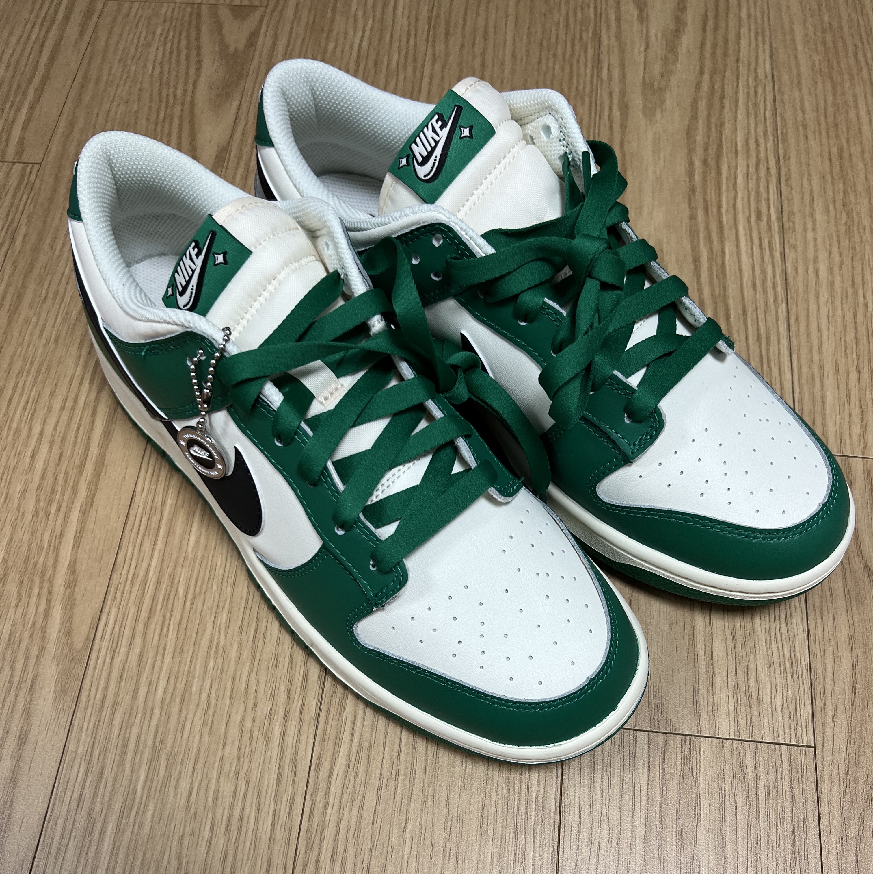 Nike Dunk Low Retro SE Jackpot Malachite 착용 스타일