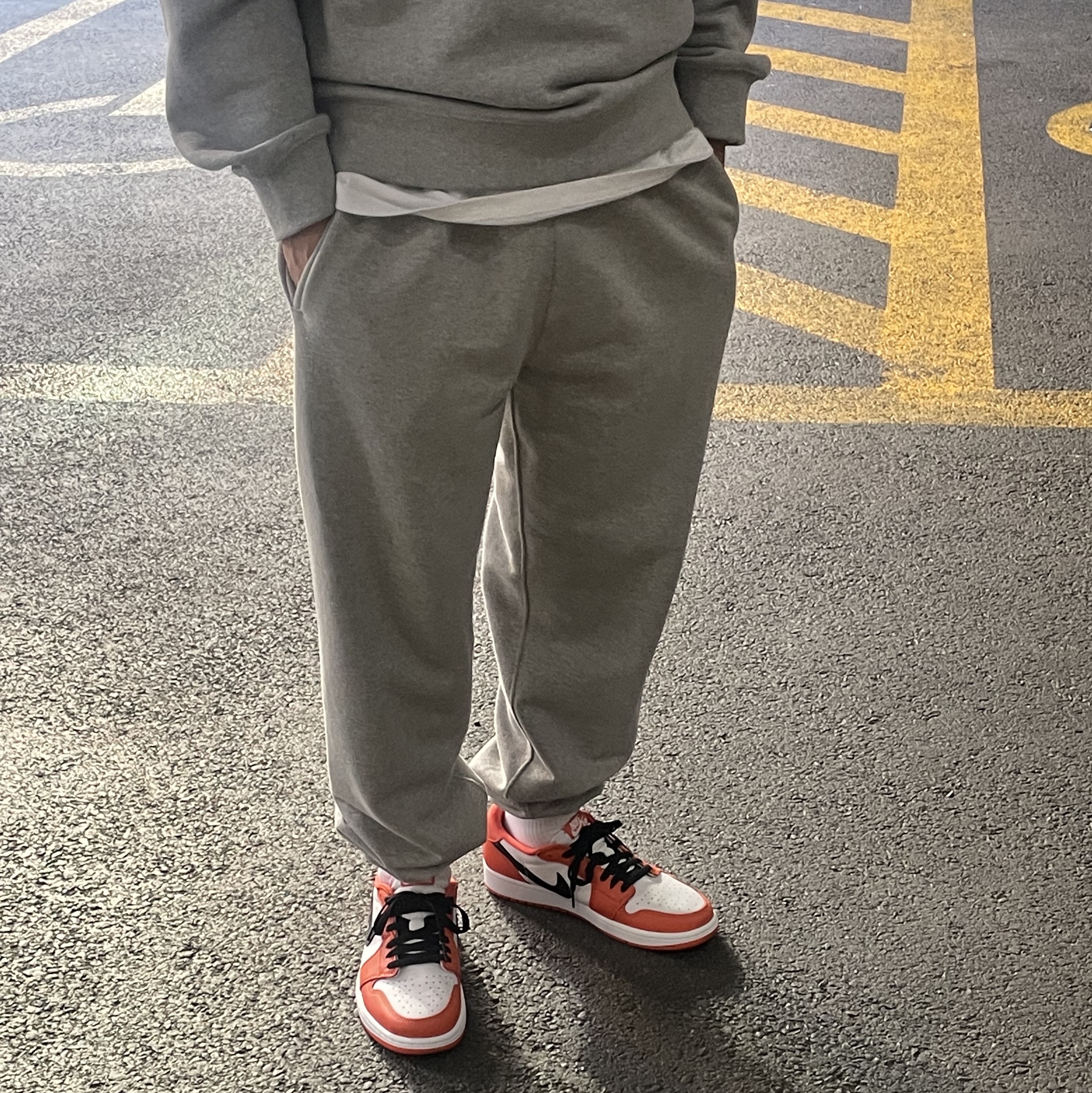 Jordan 1 Low OG Starfish 착용 스타일