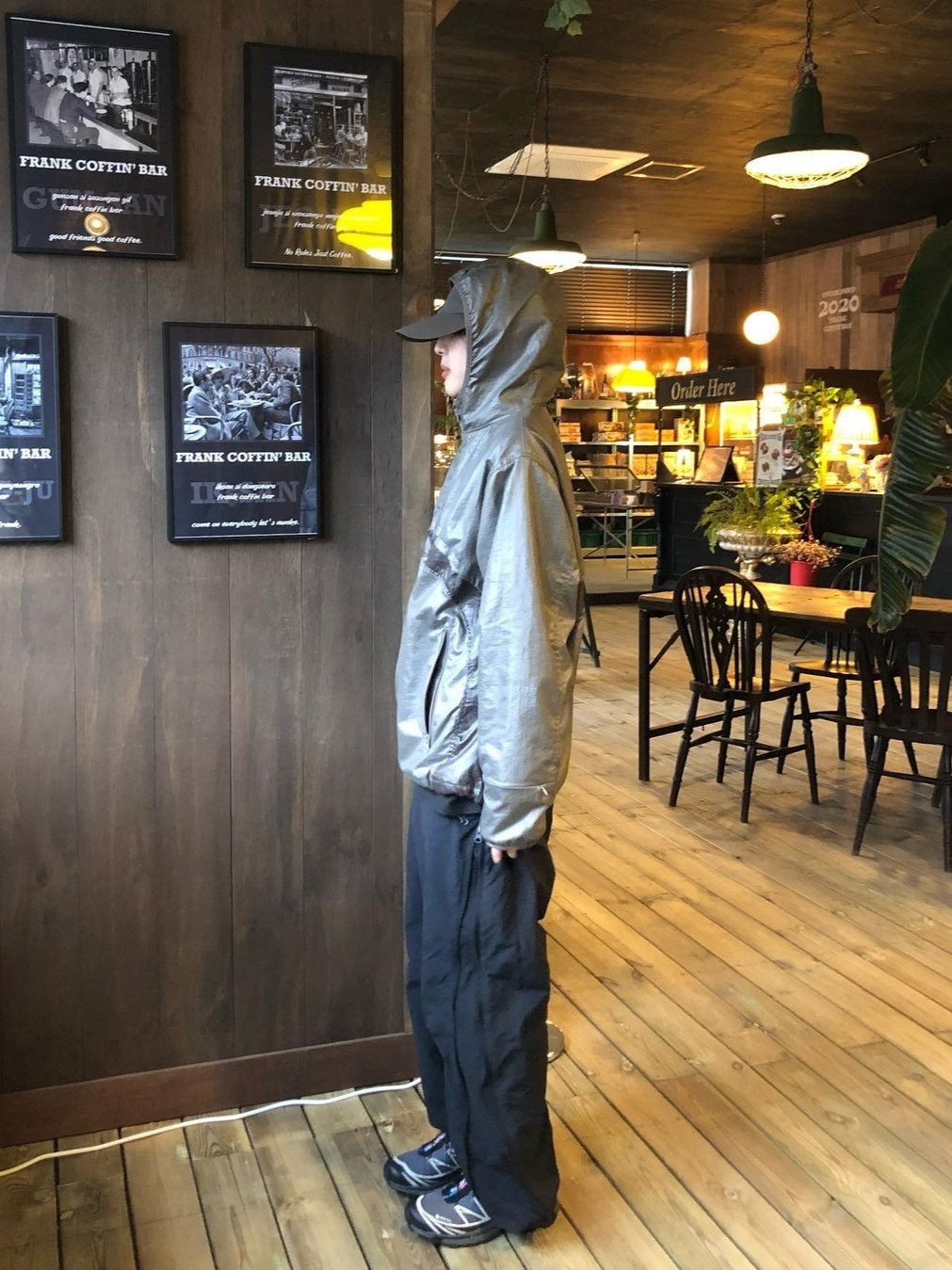Art Of Field Glossy Colourway Jacket Brown, Sansan Gear Nylon Wing Cap Brown - 22FW 착용 스타일 - 3