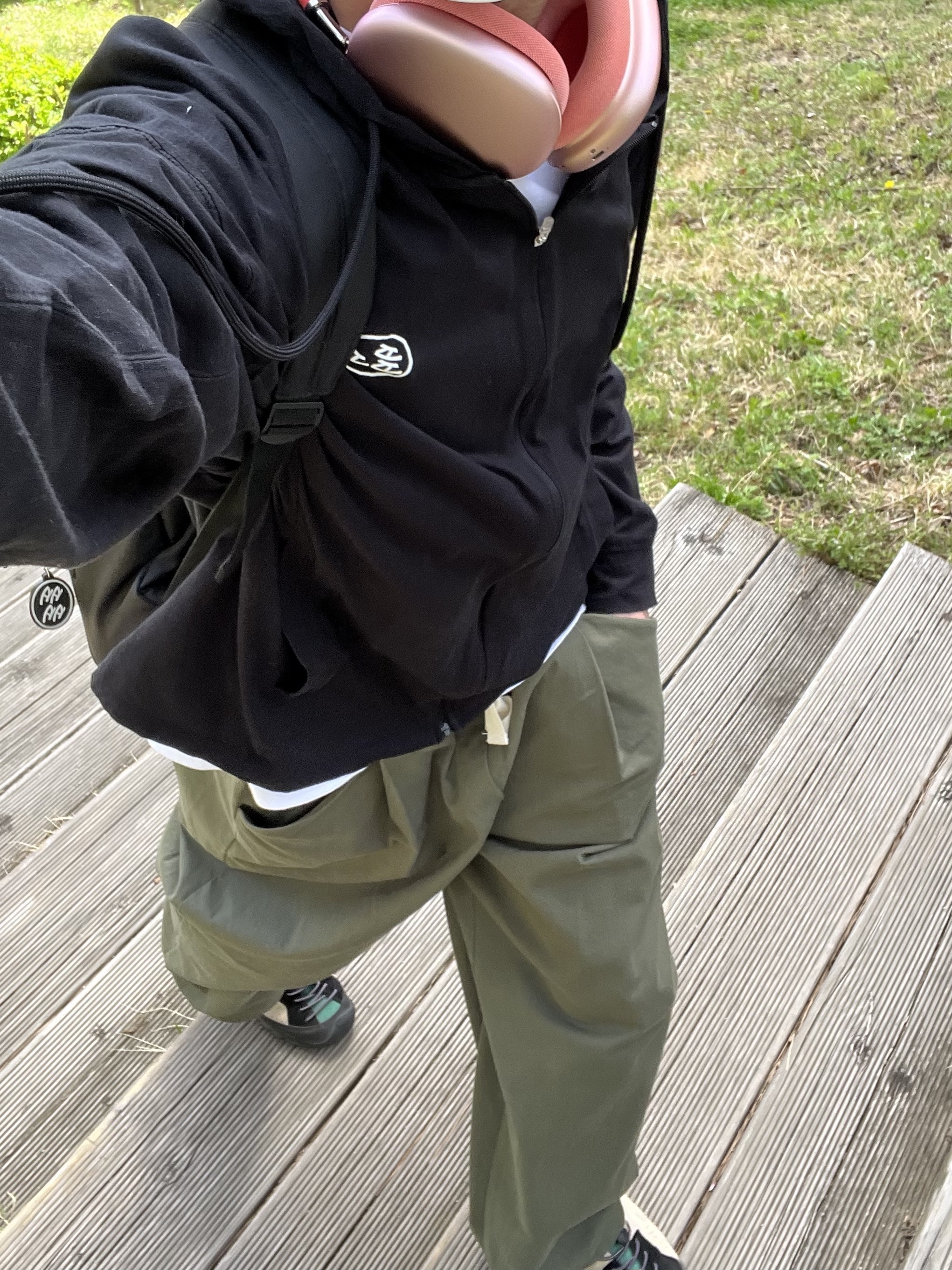 Keen Jasper Rocks SP Sneakers Taos Taupe, Dada Student Cotton Zip-Up Hoodie Navy 착용 스타일