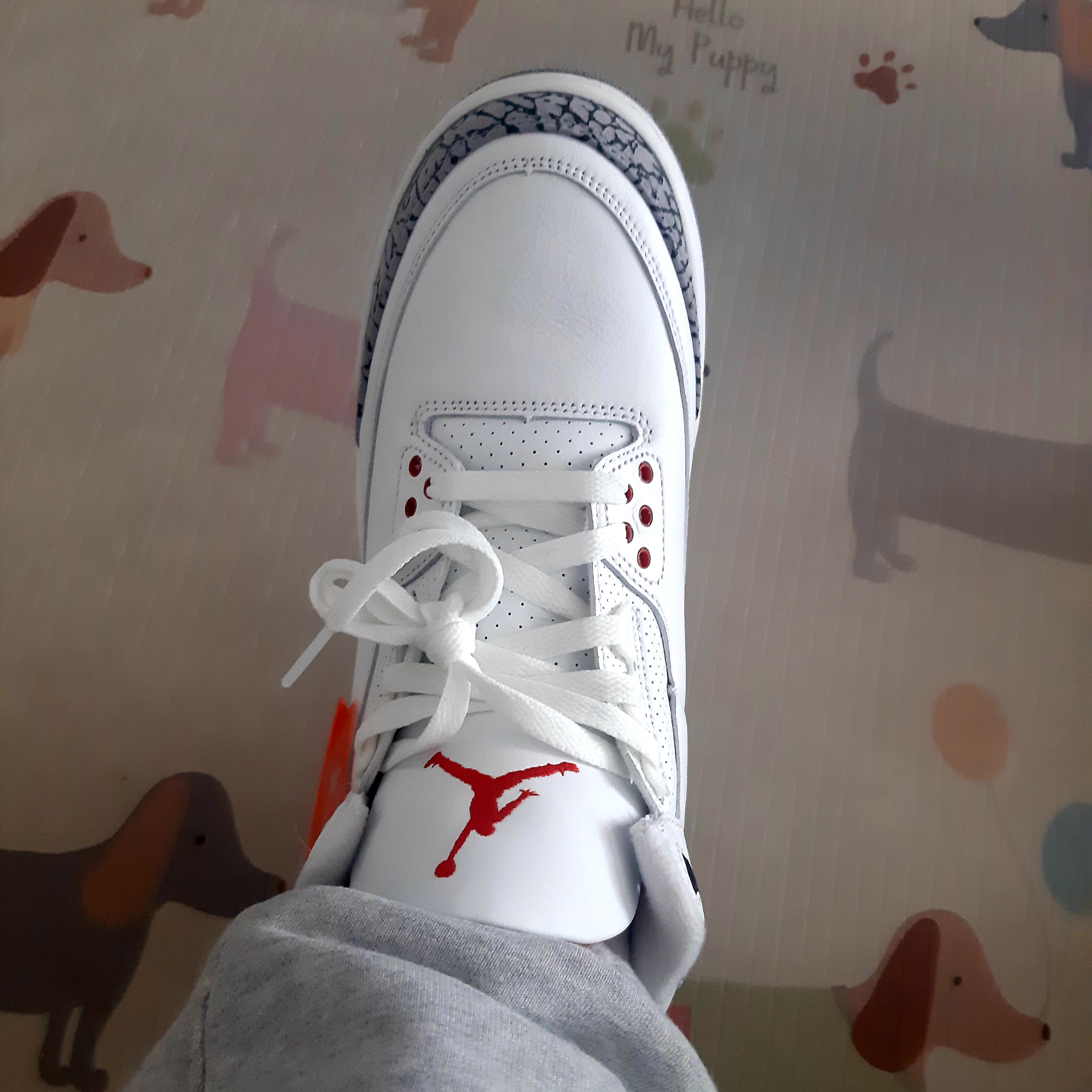 Jordan 3 Retro White Cement Reimagined 착용 스타일 - 4