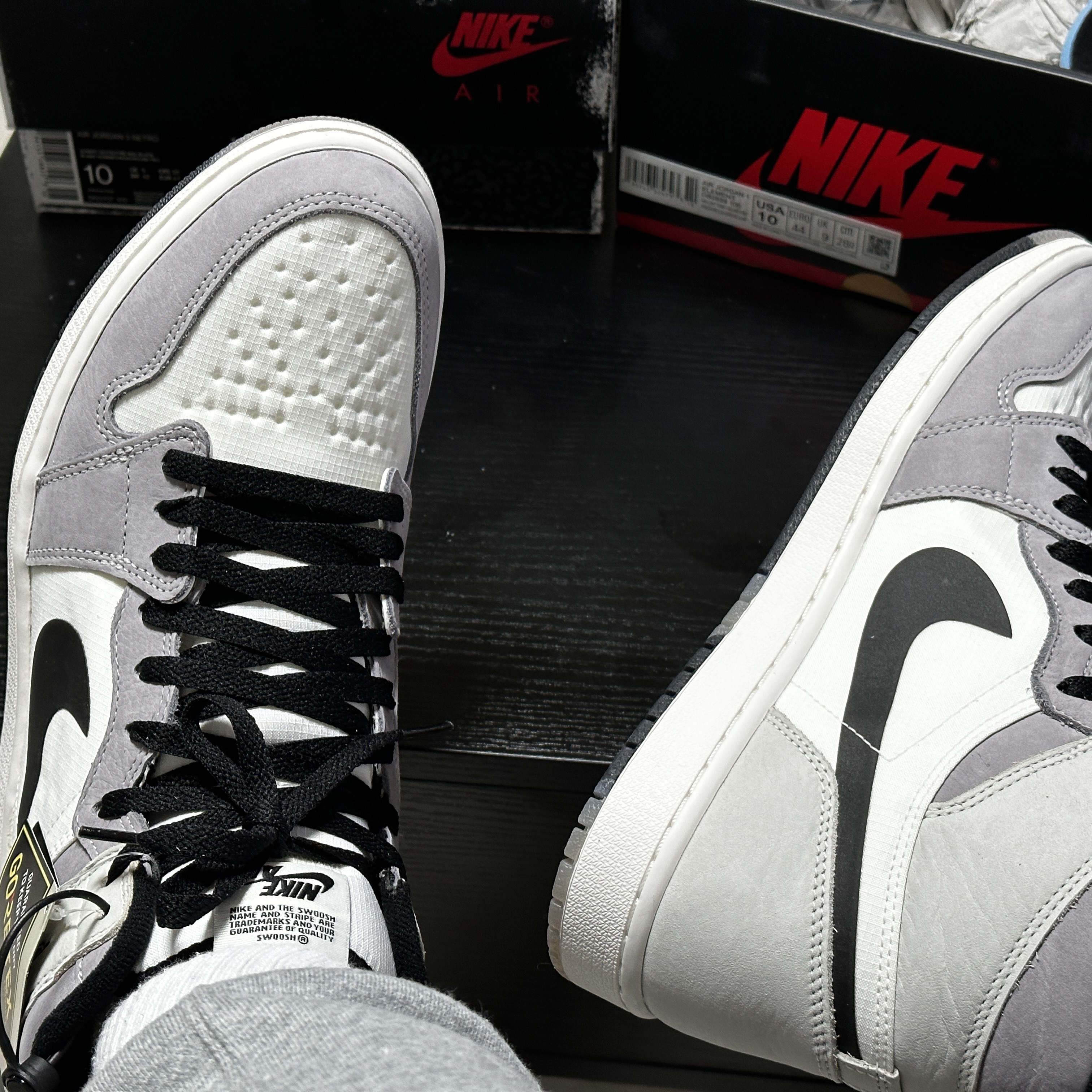 Jordan 1 Element Gore-Tex Sail 착용 스타일 - 1