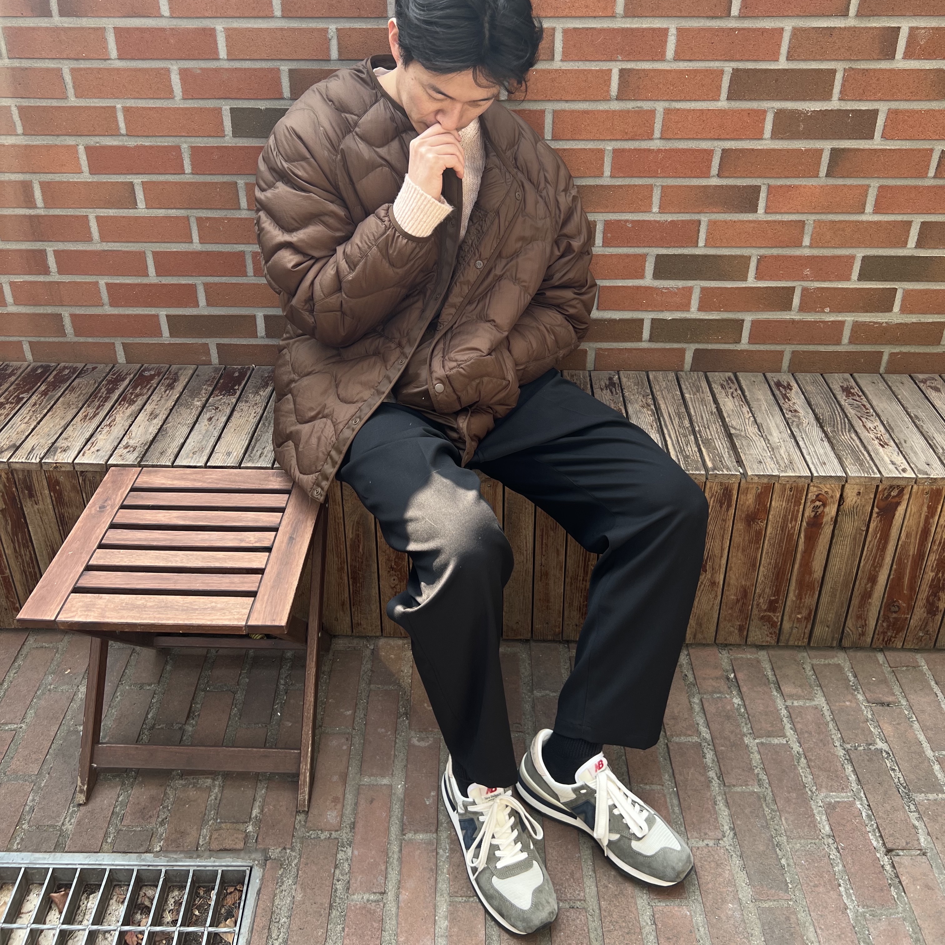 New Balance 990v1 Made in USA Olive 착용 스타일