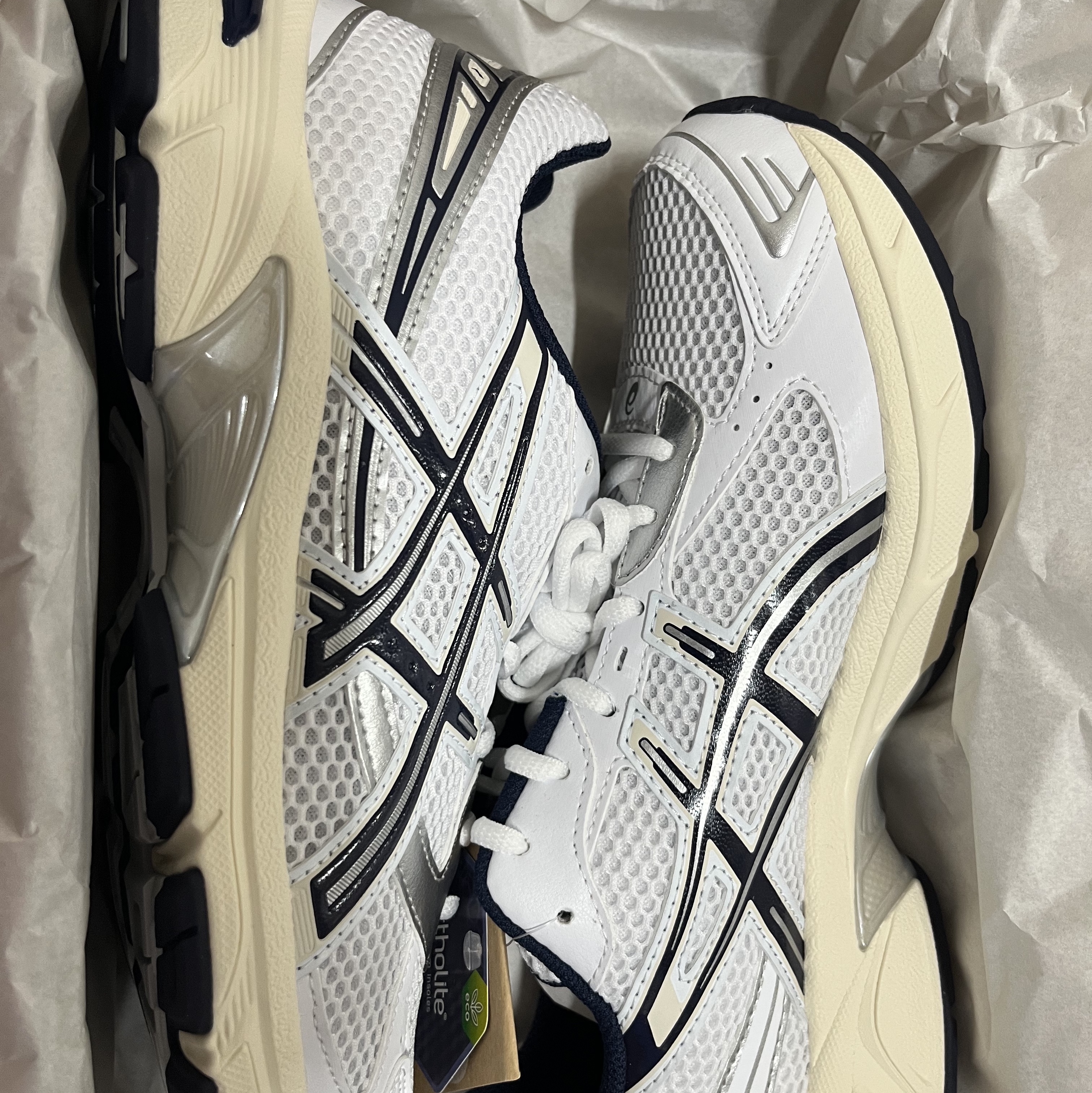 (W) Asics Gel-1130 White Midnight 착용 스타일