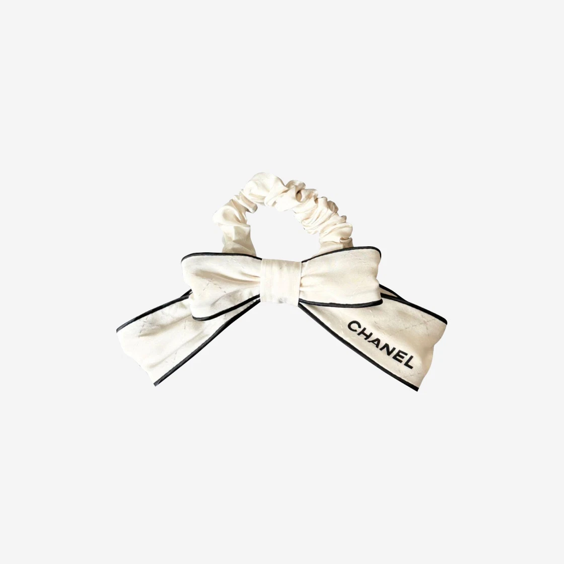 (W) 샤넬 헤어 액세서리 & 에크루 블랙 | Chanel | KREAM (W) Chanel Hair Accessory & Ecru Black