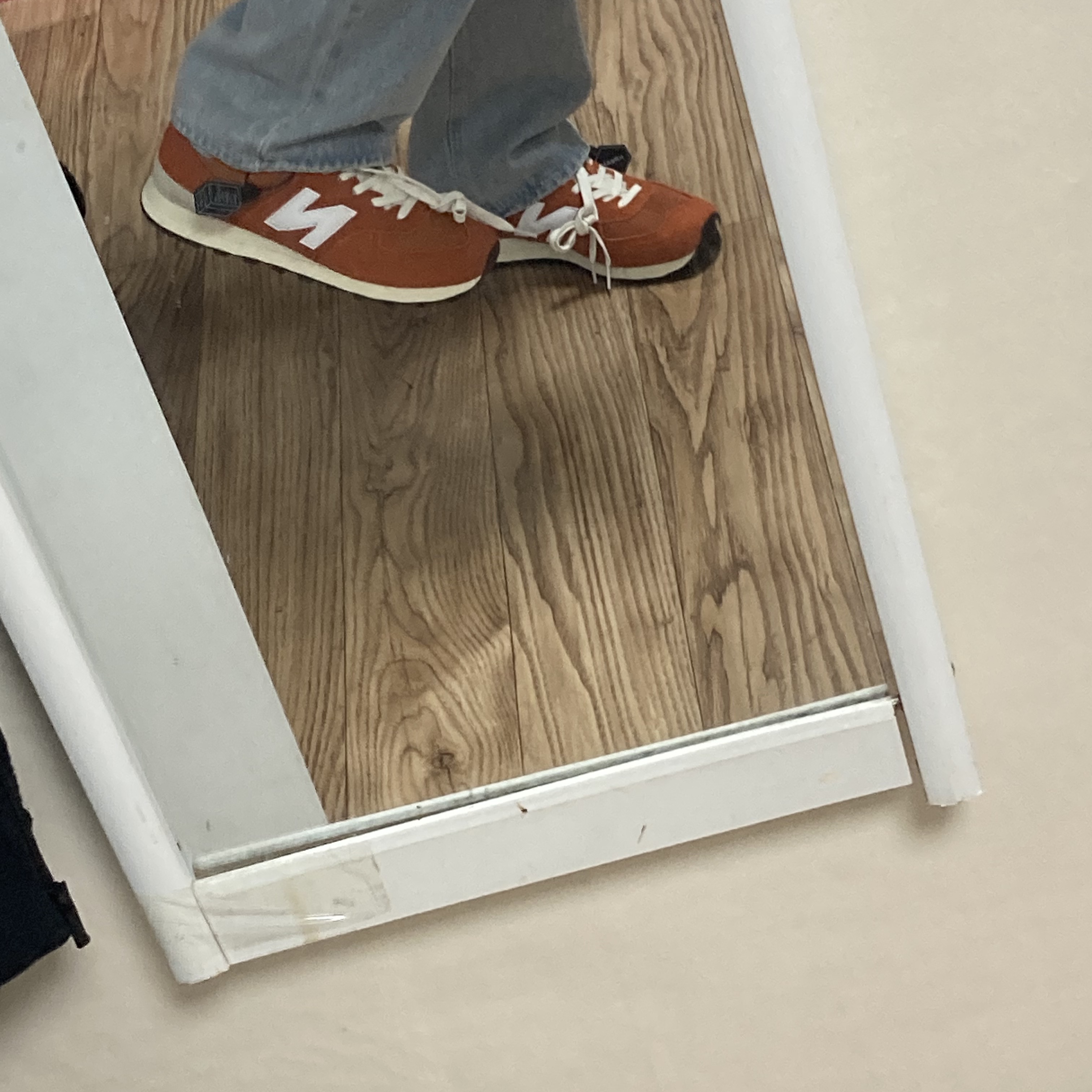 New Balance 574 Heritage Orange Burst White 착용 스타일 - 1