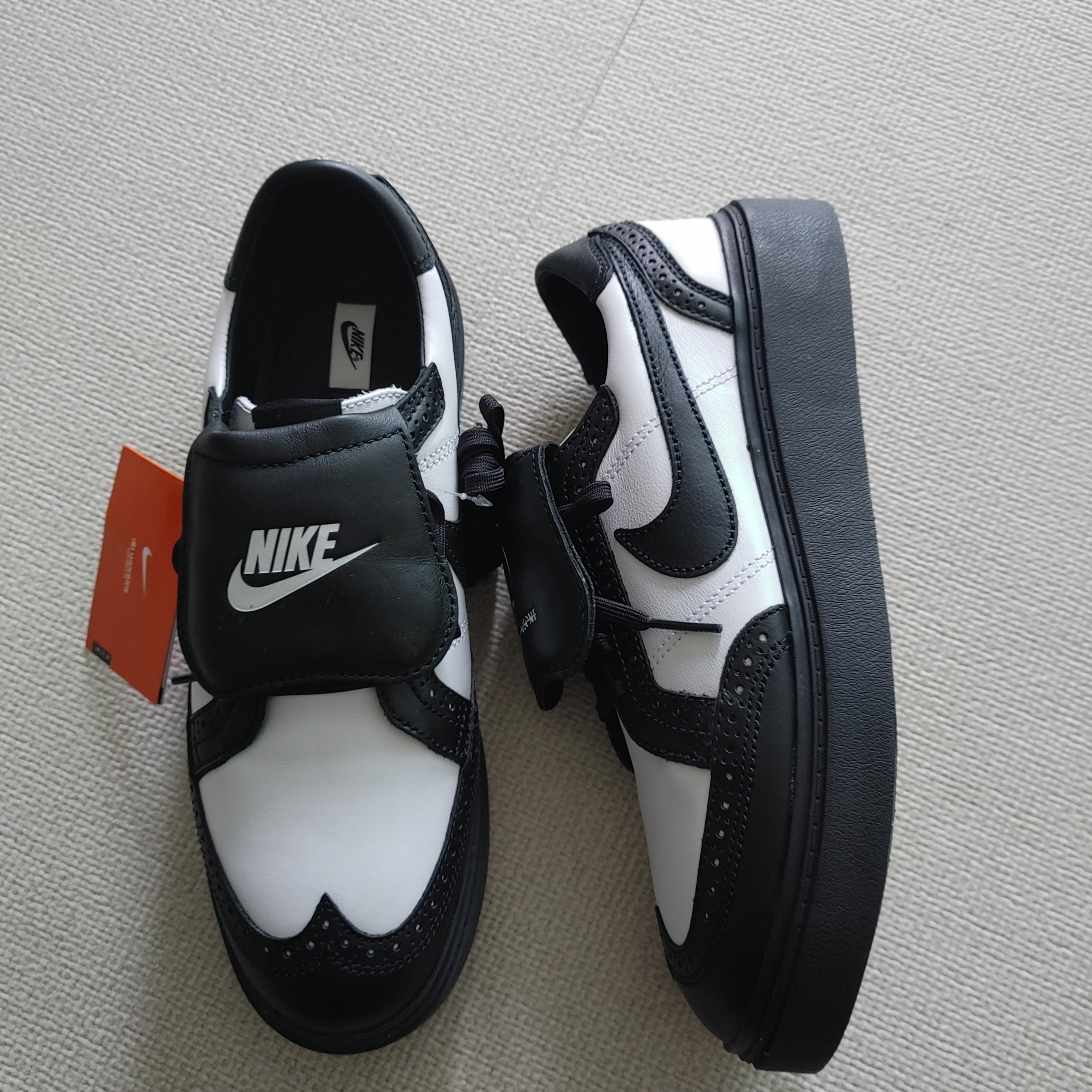 Nike x Peaceminusone Kwondo1 Black and White 착용 스타일 - 3