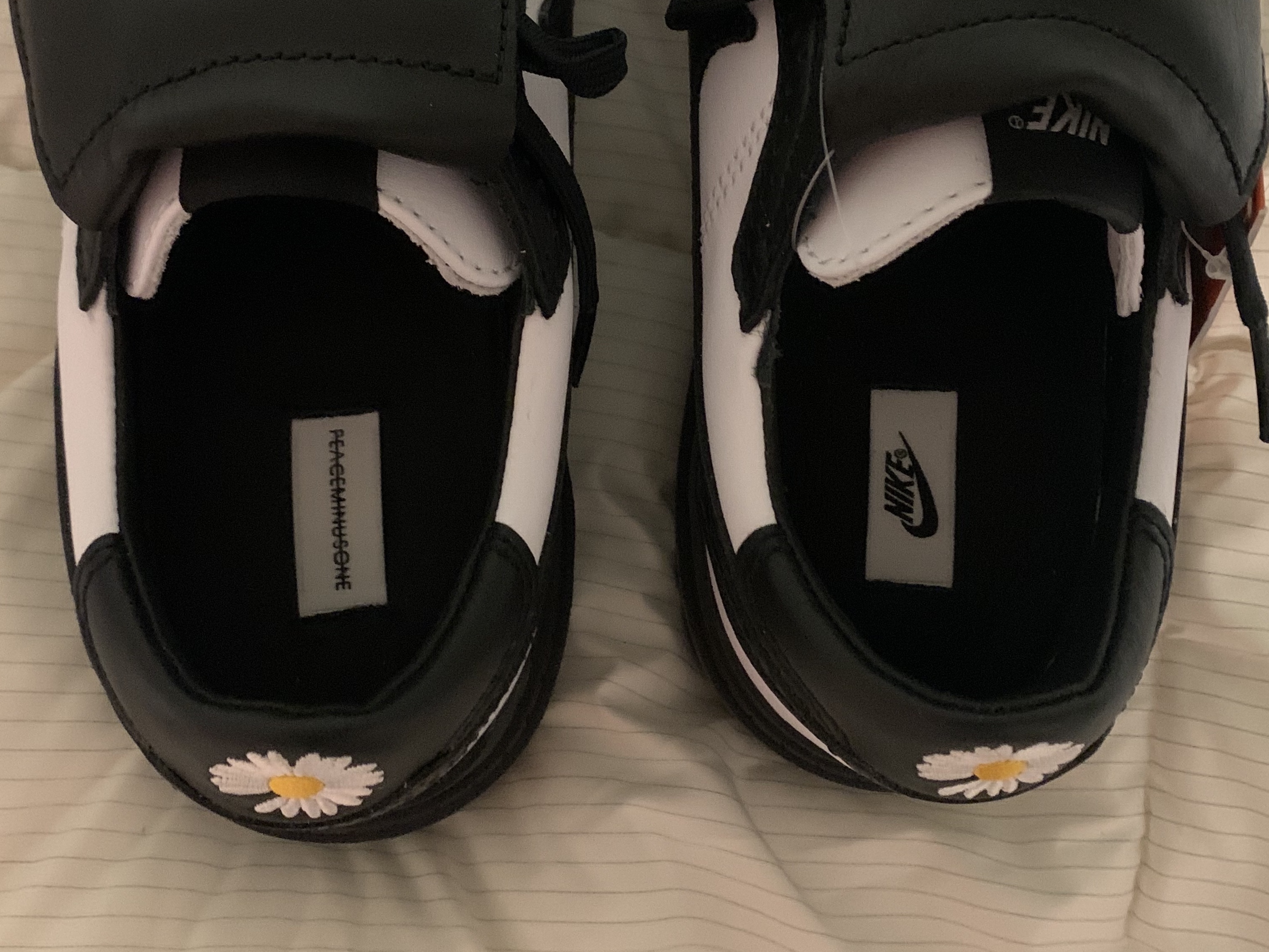 Nike x Peaceminusone Kwondo1 Black and White 착용 스타일 - 3
