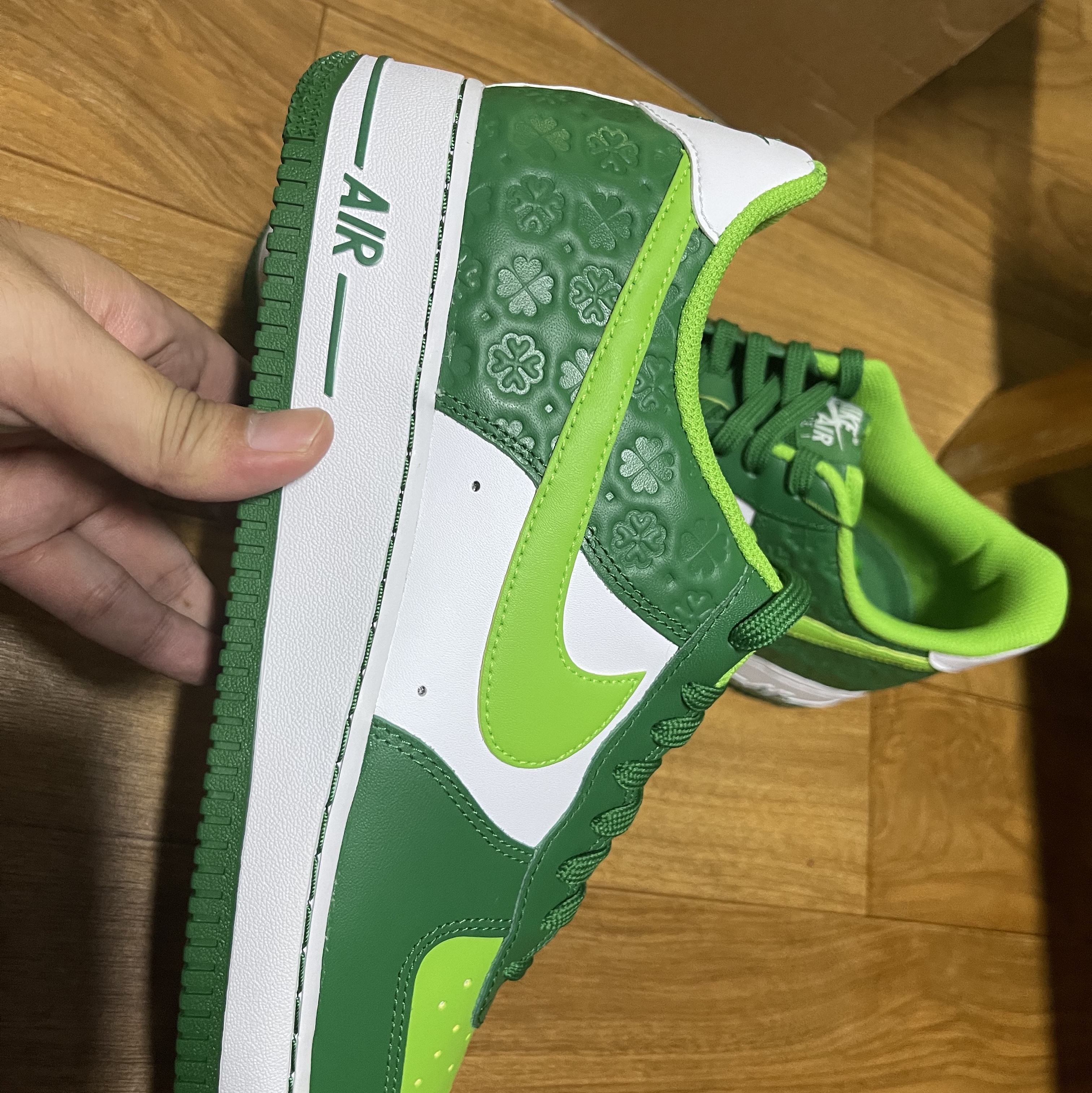 Nike Air Force 1 Low Saint Patrick's Day 착용 스타일 - 4