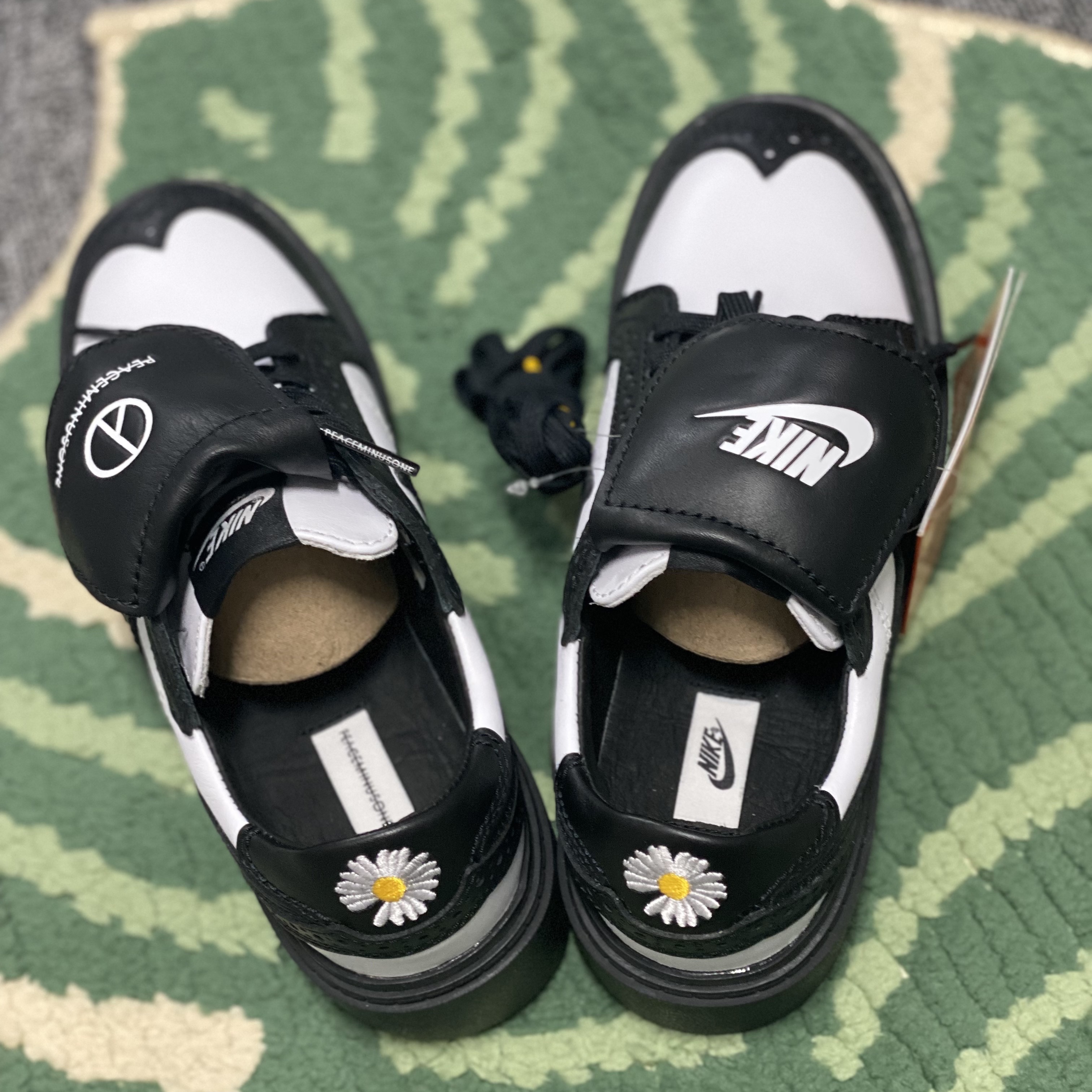 Nike x Peaceminusone Kwondo1 Black and White 착용 스타일 - 1