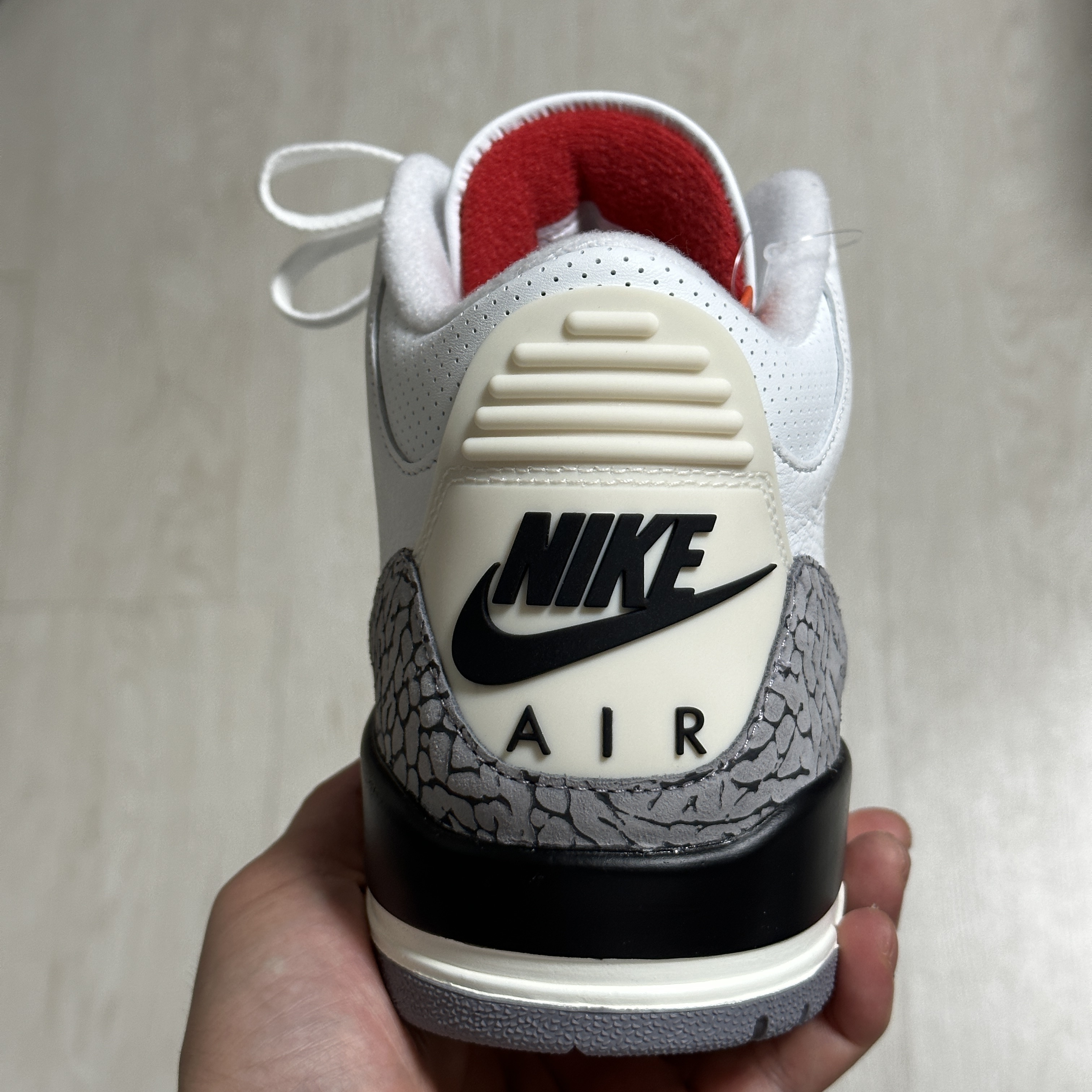 Jordan 3 Retro White Cement Reimagined 착용 스타일 - 2