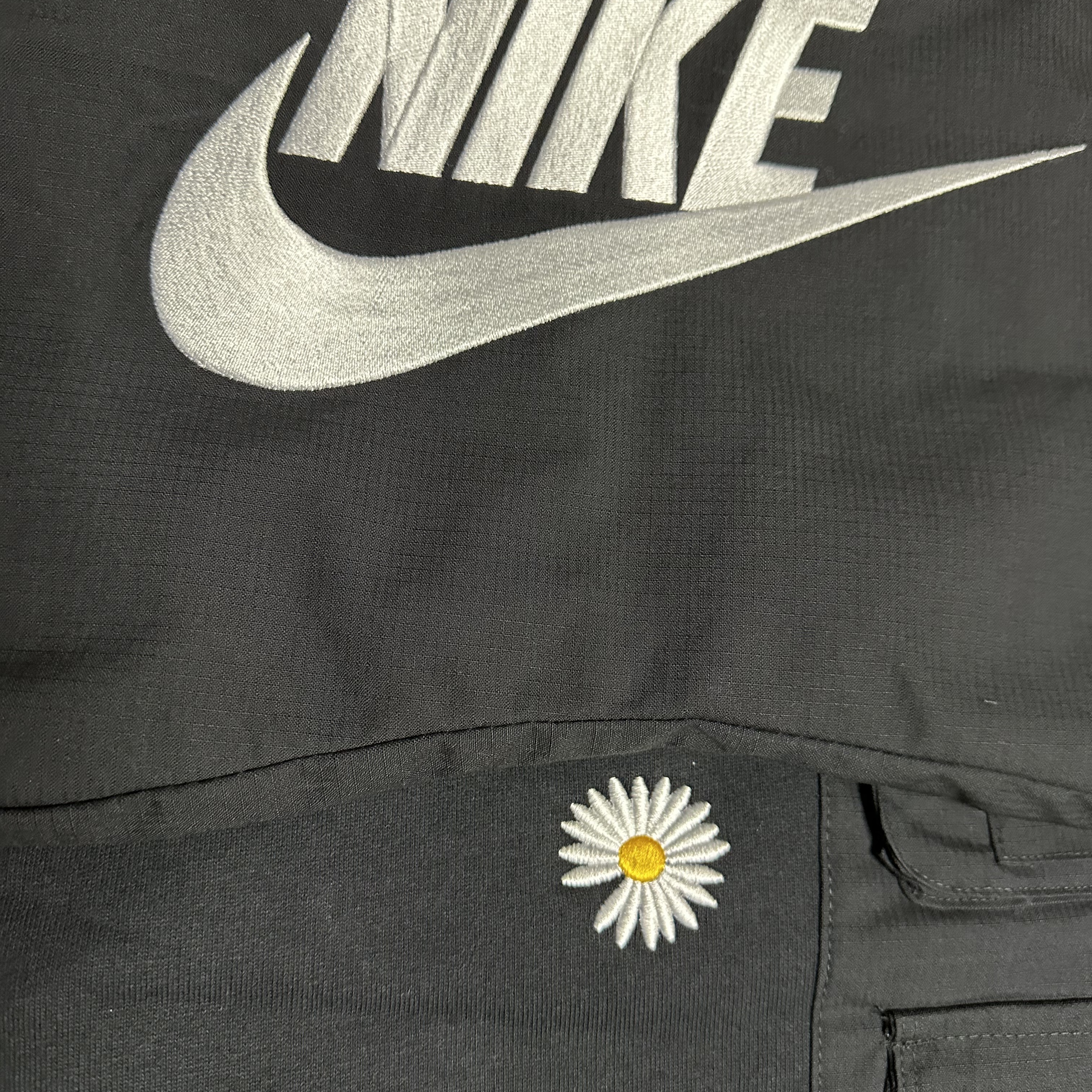 Nike x Peaceminusone Wide Pants Black (DR0096-010), Nike x Peaceminusone LS T-Shirt Black (DR0098-010) 착용 스타일 - 4