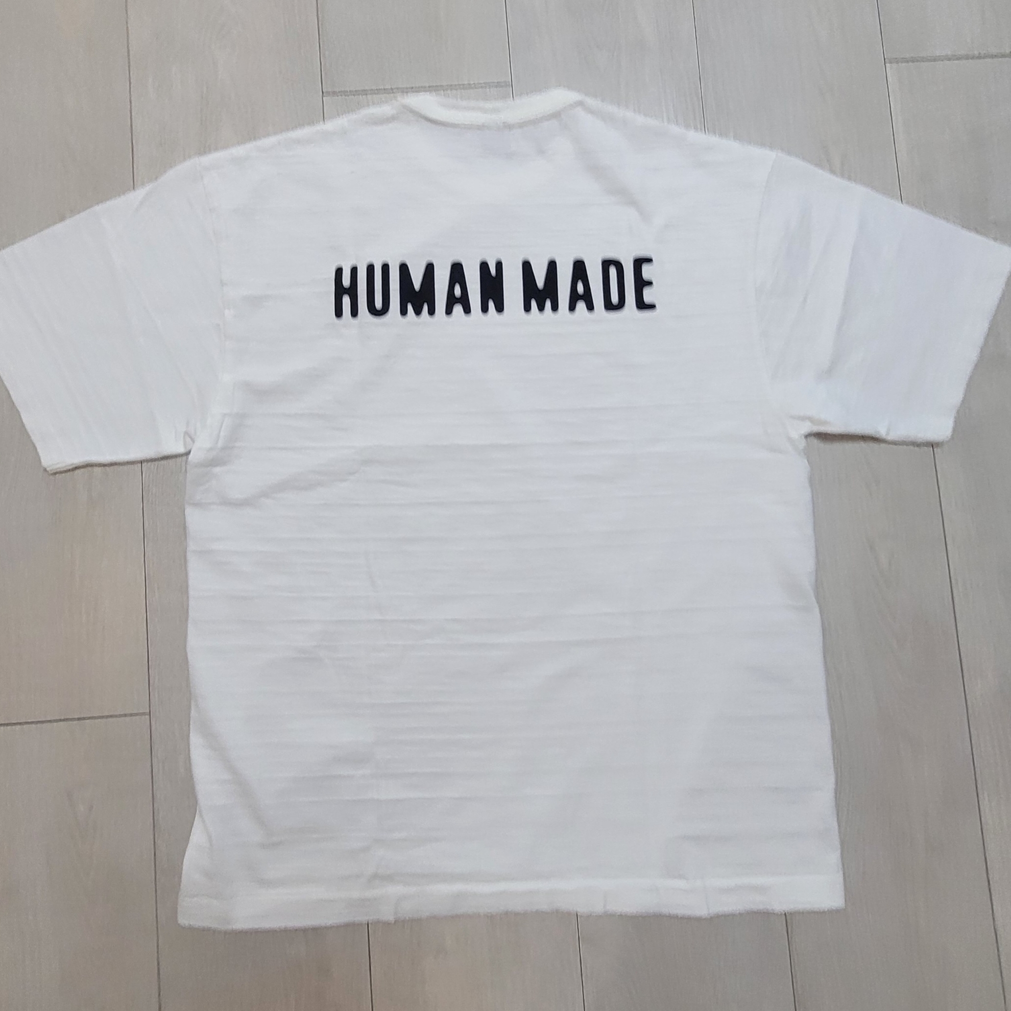 Human Made Heart Badge T-Shirt White 착용 스타일 - 2