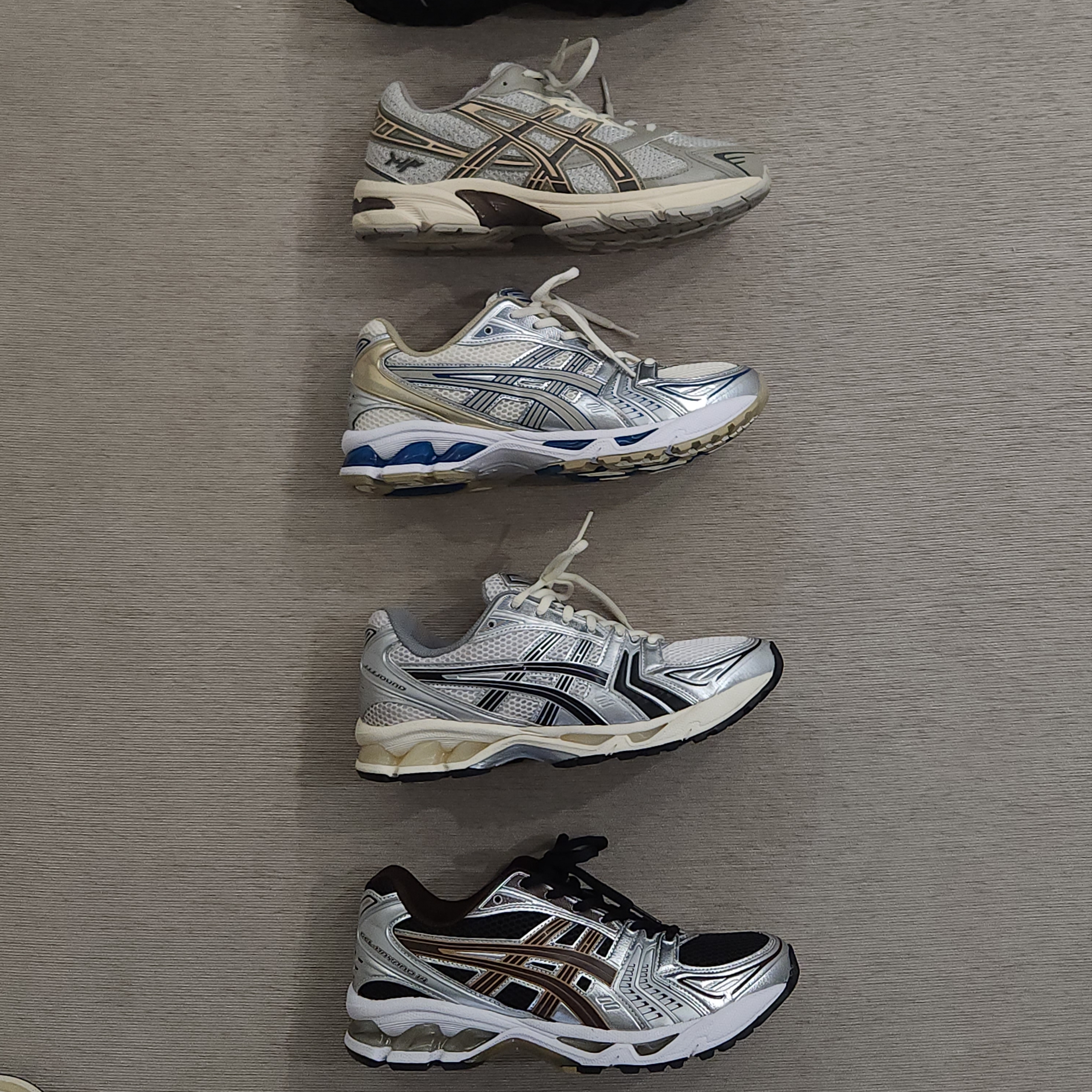Asics x I4P Gel-1130 Glacier Grey Mink, Asics Gel-Kayano 14 Cream Pure Silver 착용 스타일