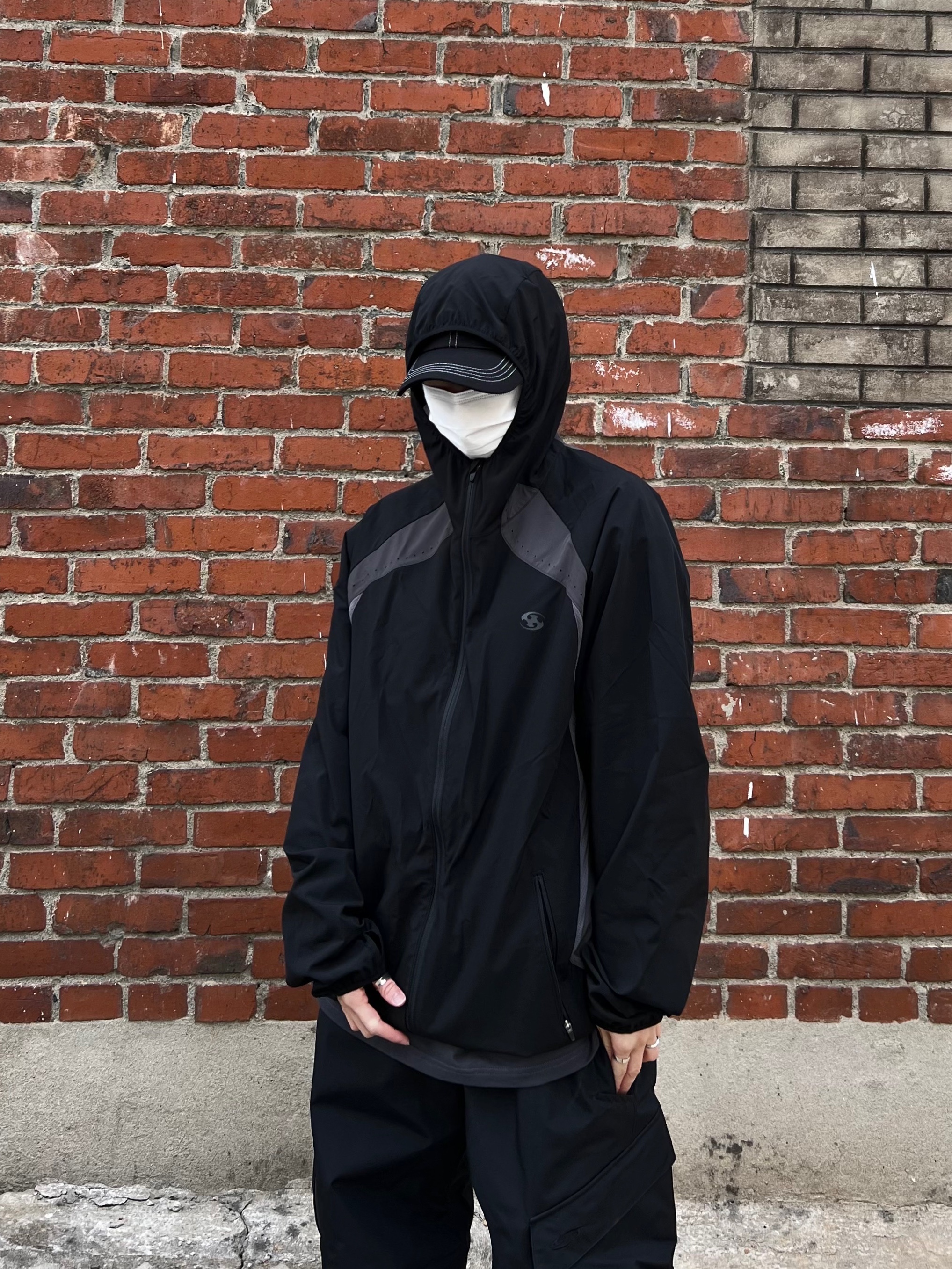 (W) Asics x Matin Kim Gel-Sonoma 15-50 Black Pure Silver, Sansan Gear Running Jacket Black - 23SS 착용 스타일 - 2