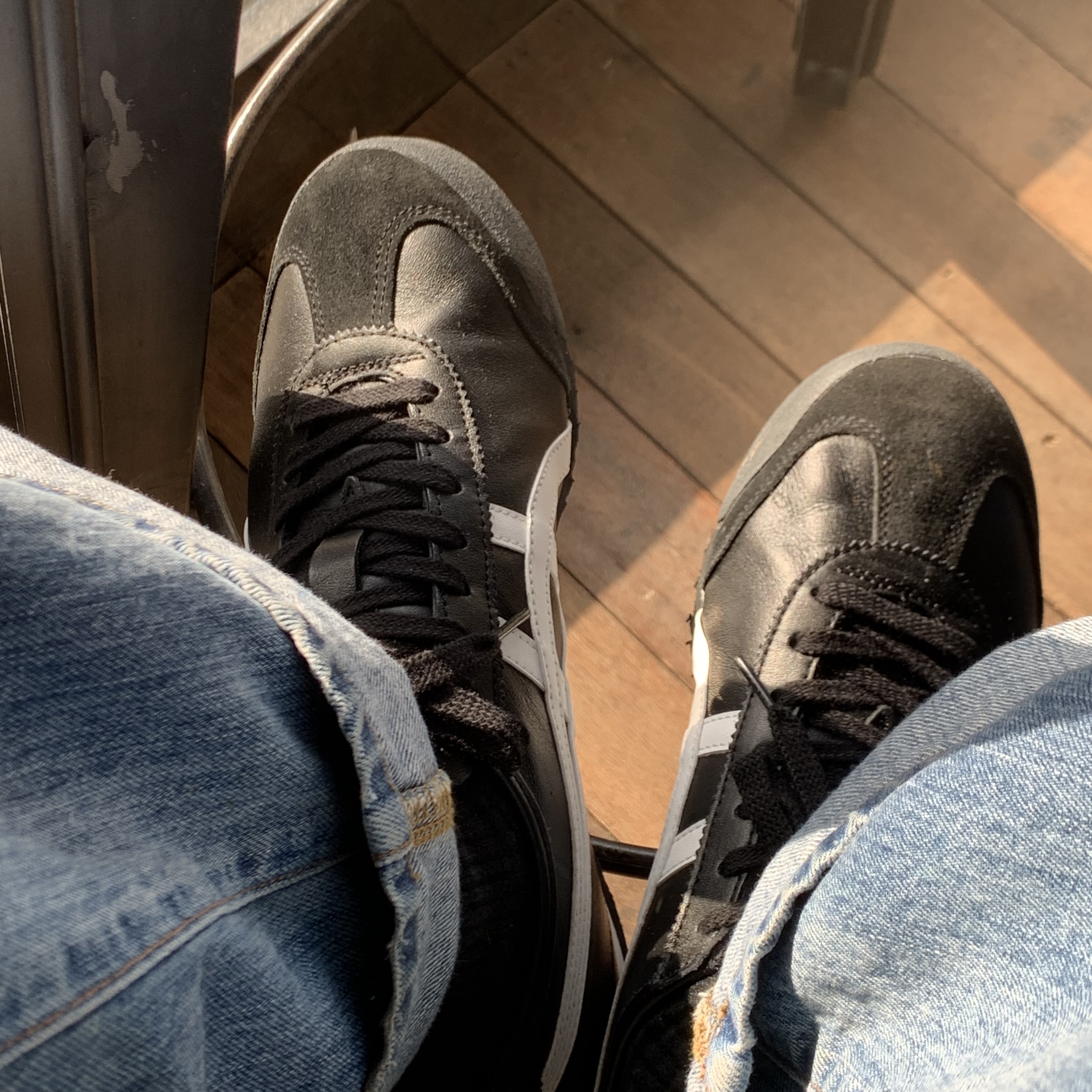 Onitsuka Tiger Mexico 66 Black White 착용 스타일 - 2