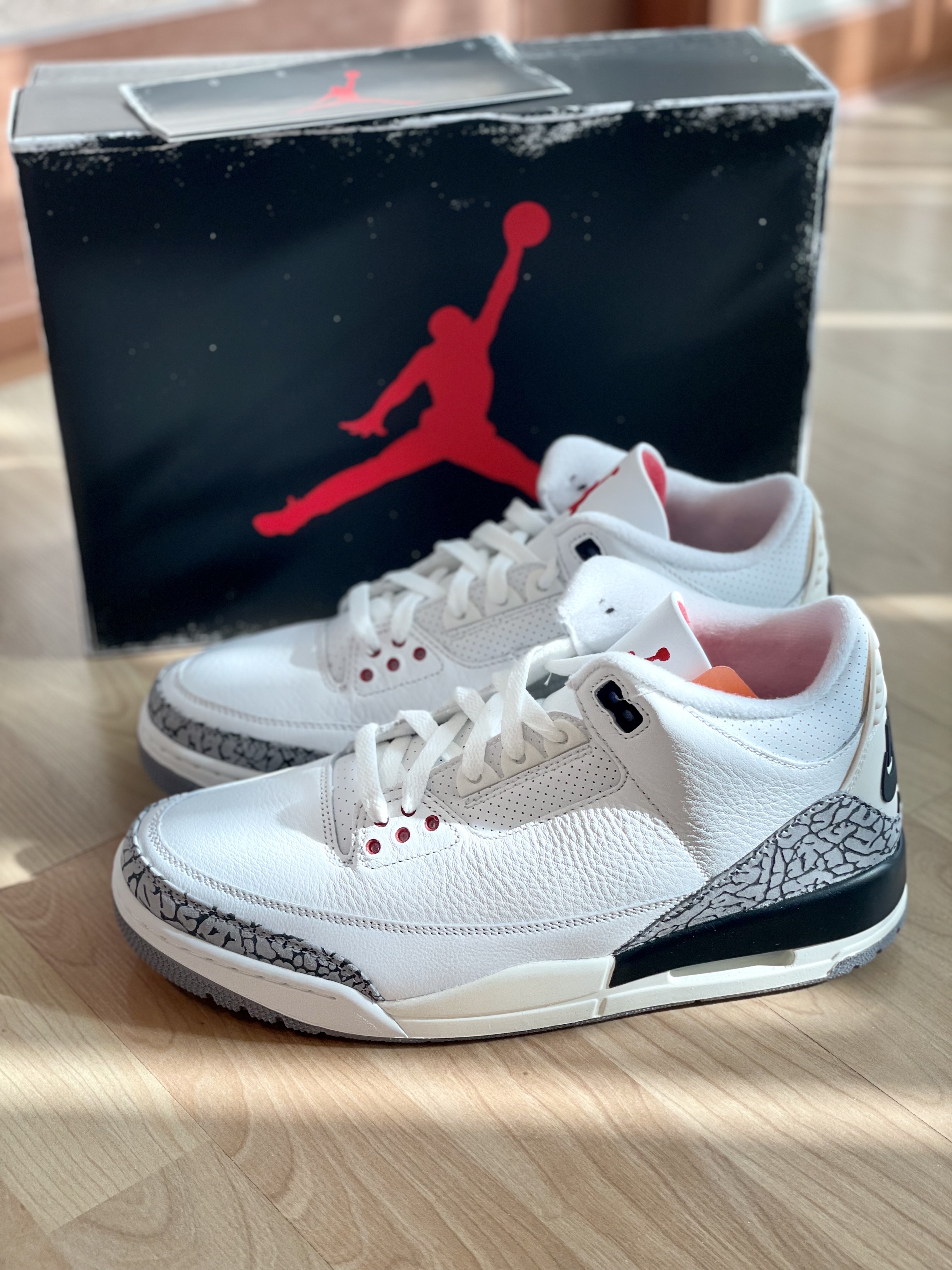 Jordan 3 Retro White Cement Reimagined 착용 스타일 - 1