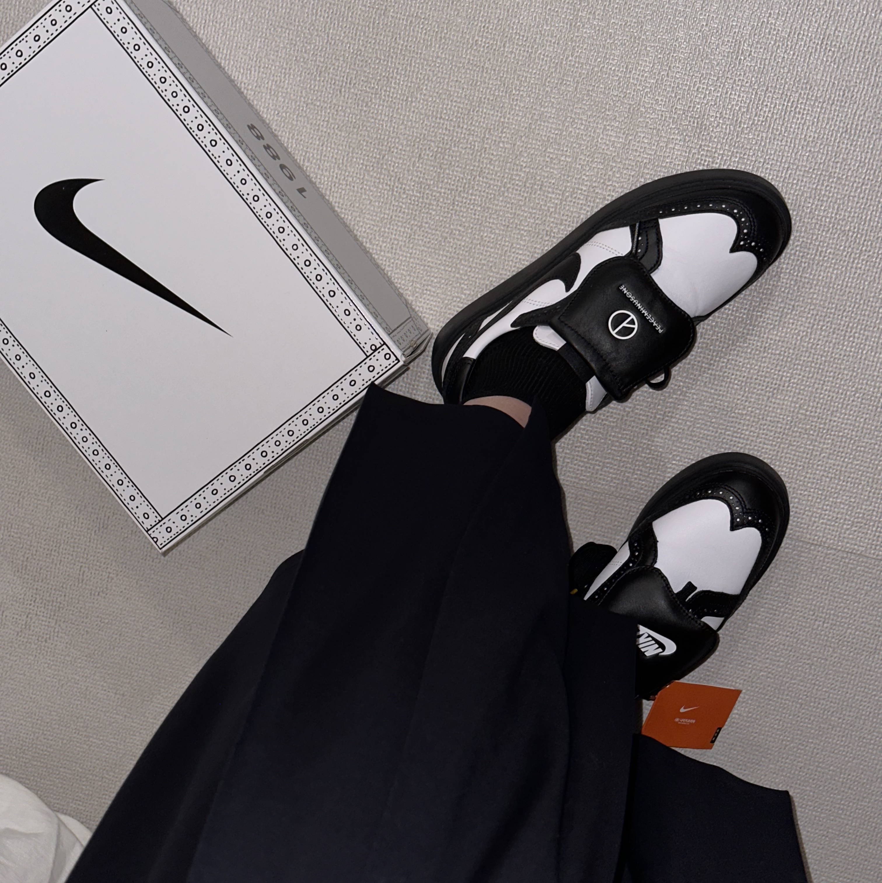 Nike x Peaceminusone Kwondo1 Black and White 착용 스타일