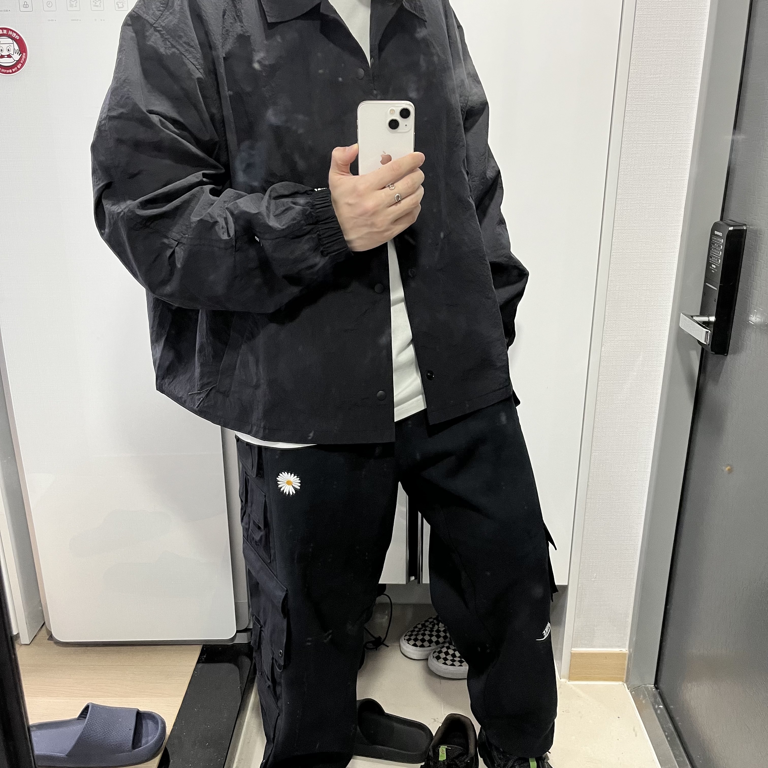 Nike x Peaceminusone Wide Pants Black (DR0096-010), Asics x Andersson Bell Gel-Sonoma 15-50 Black Green 착용 스타일