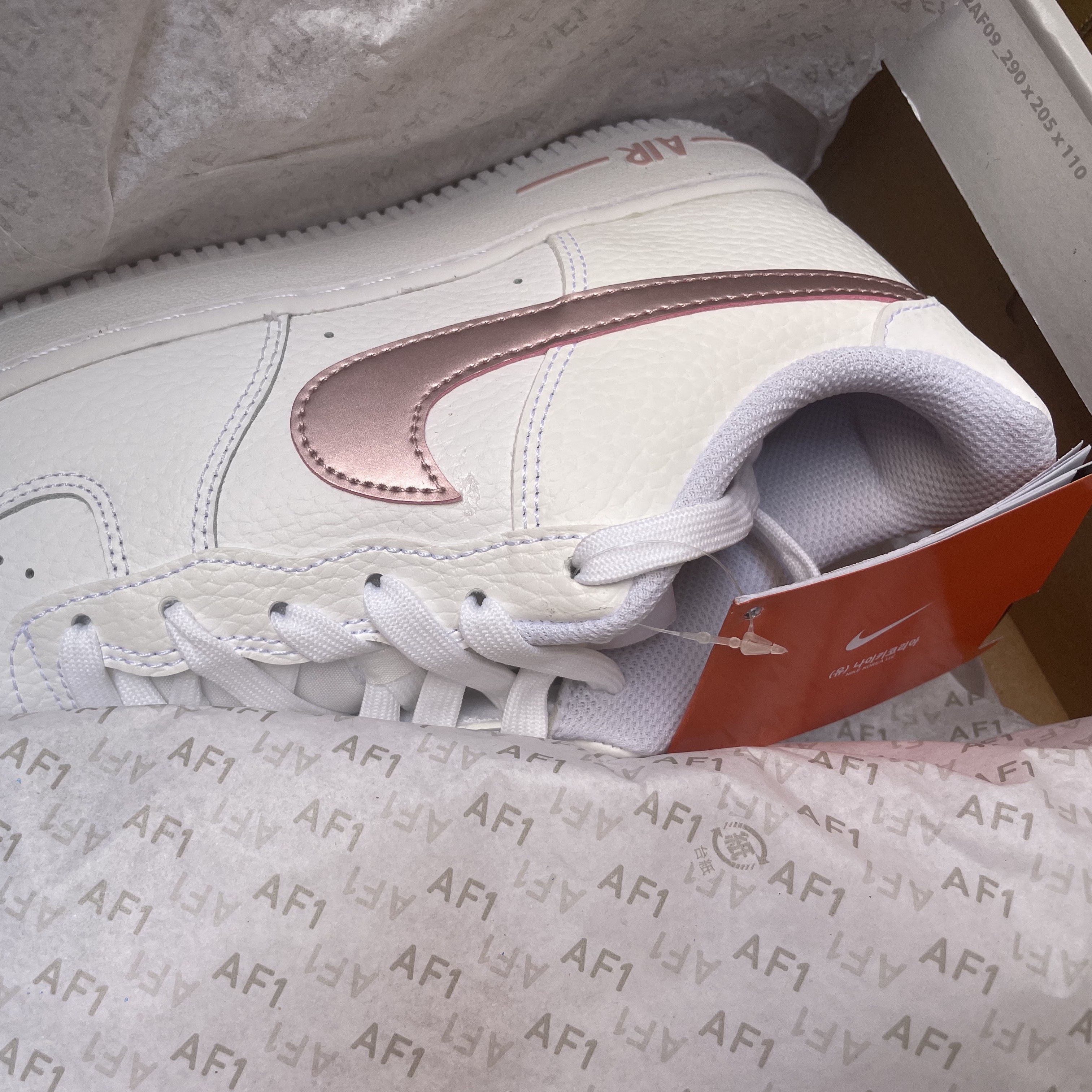 (GS) Nike Air Force 1 Pink Glaze 착용 스타일