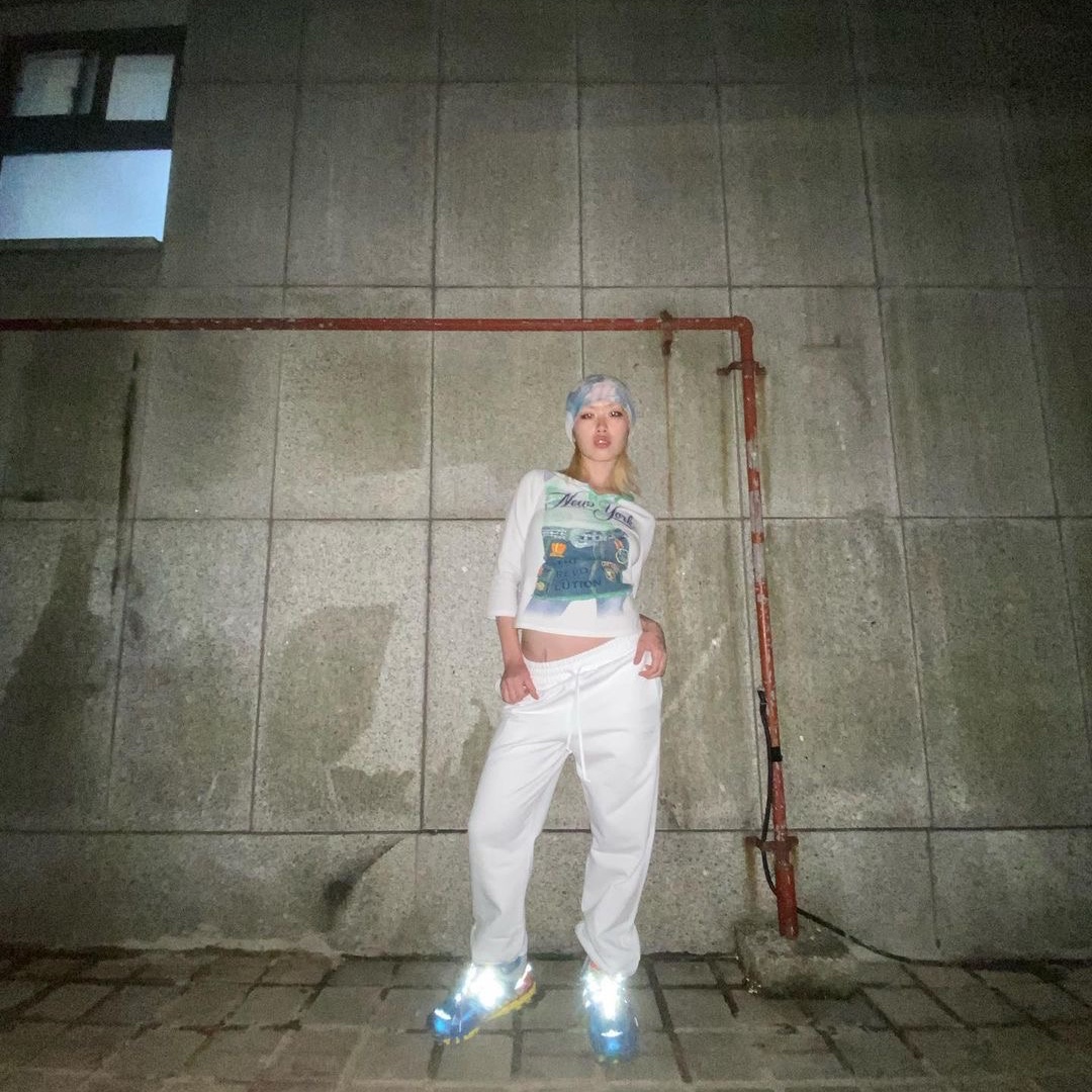 Safarispot Basic Safari Light Sweat Pants White 착용 스타일 - 4