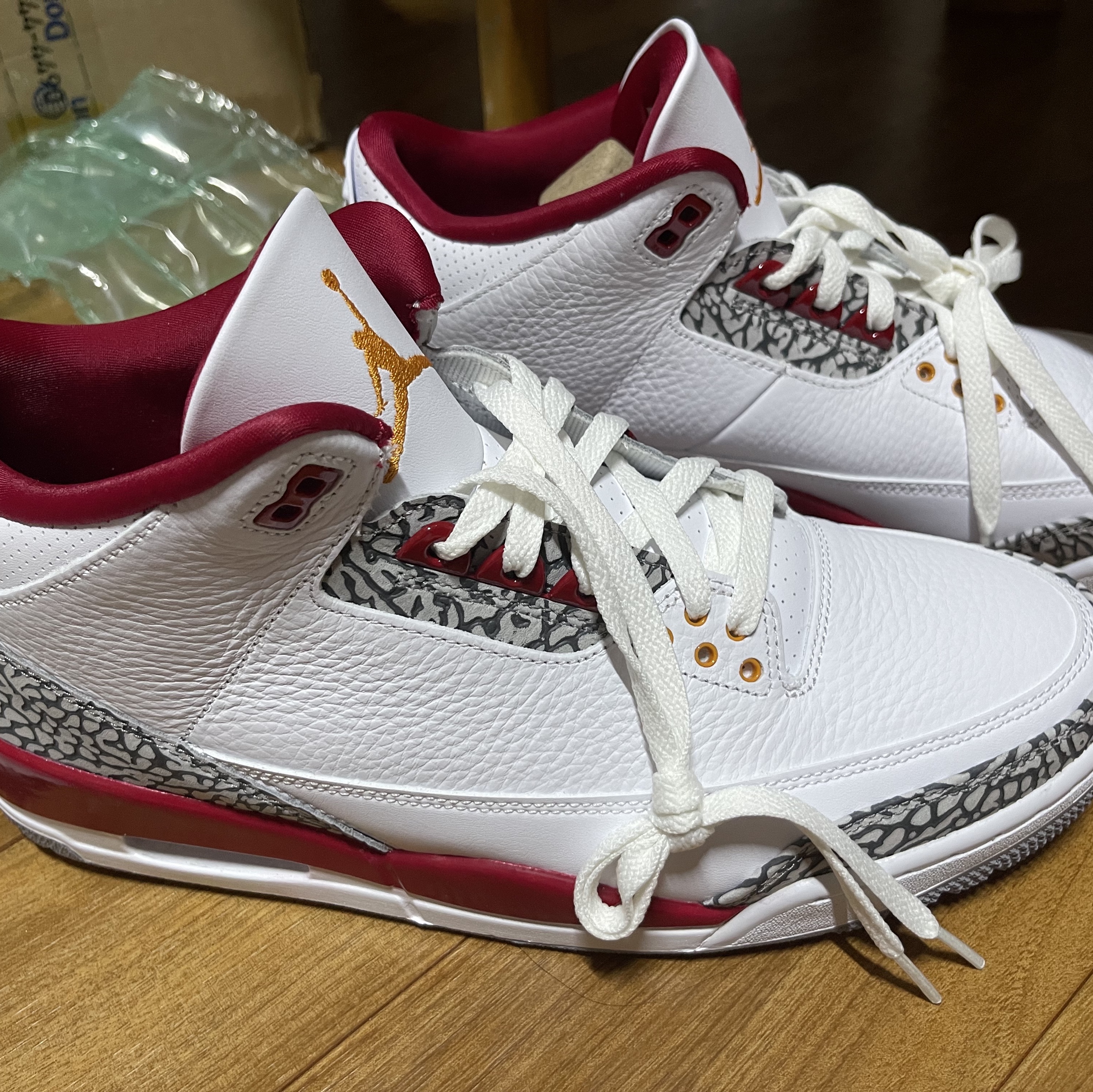 Jordan 3 Retro Cardinal Red 착용 스타일 - 1