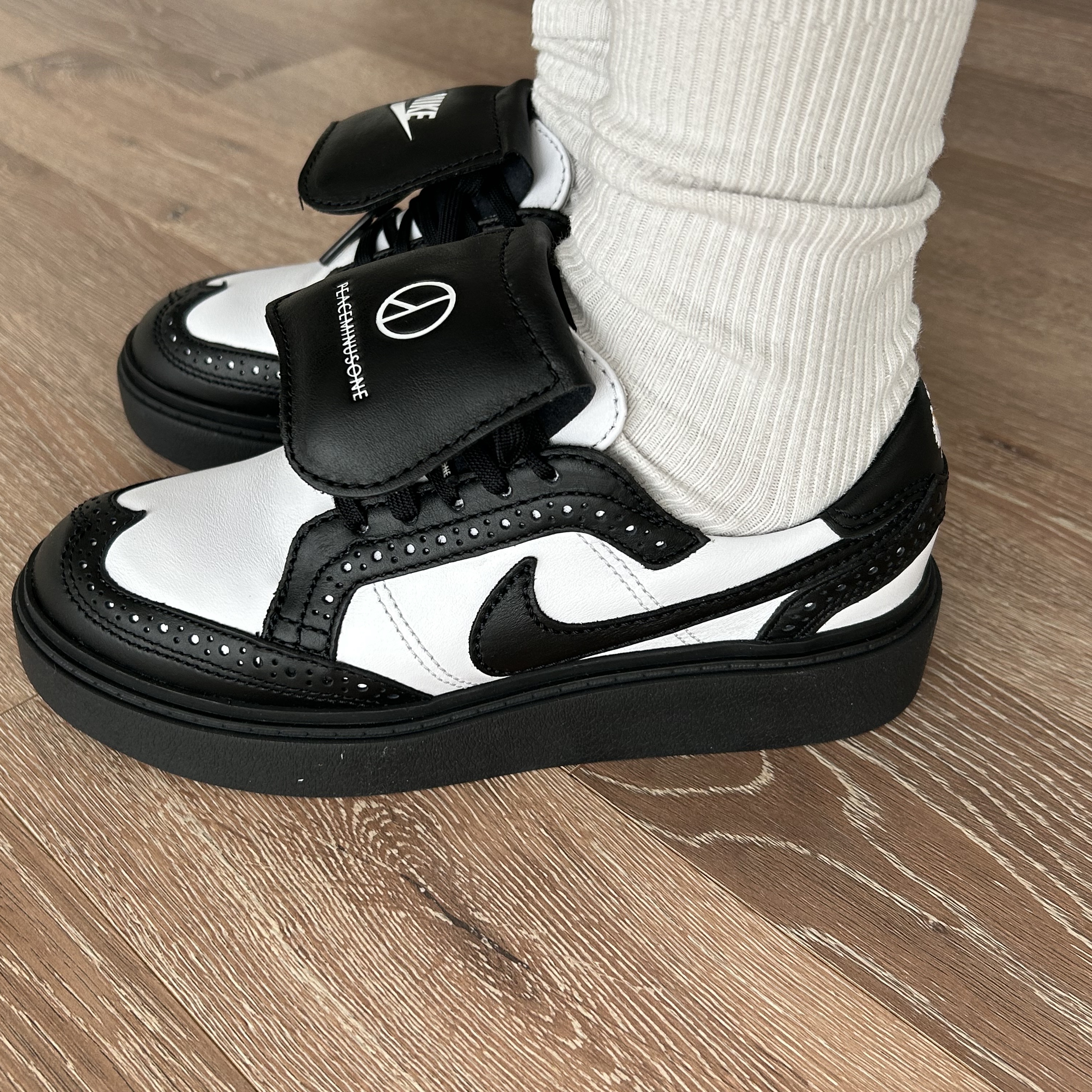 Nike x Peaceminusone Kwondo1 Black and White, Nike x Peaceminusone Wide Pants Black (DR0096-010) 착용 스타일 - 2