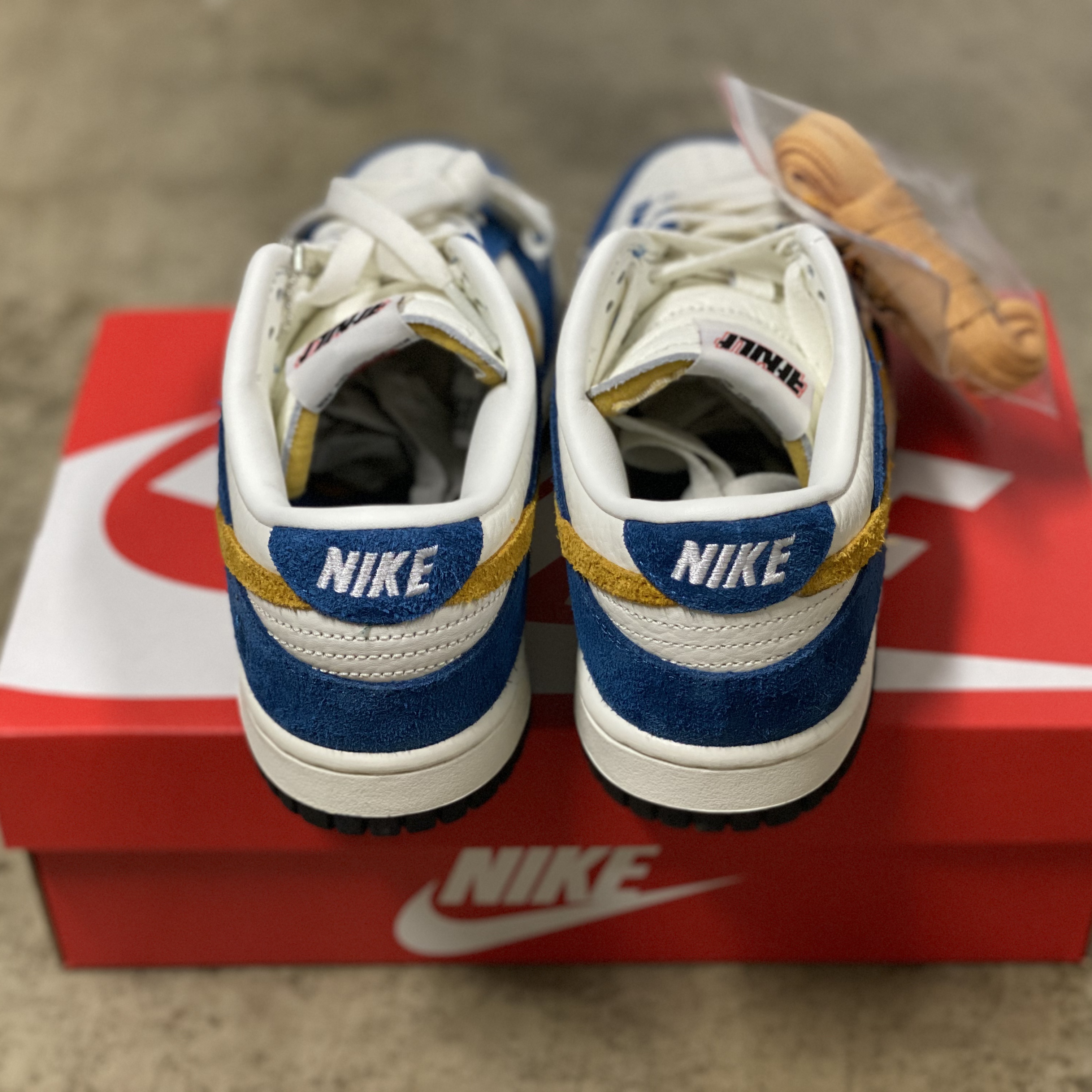 Nike x Kasina Dunk Low 80's Bus 착용 스타일 - 2