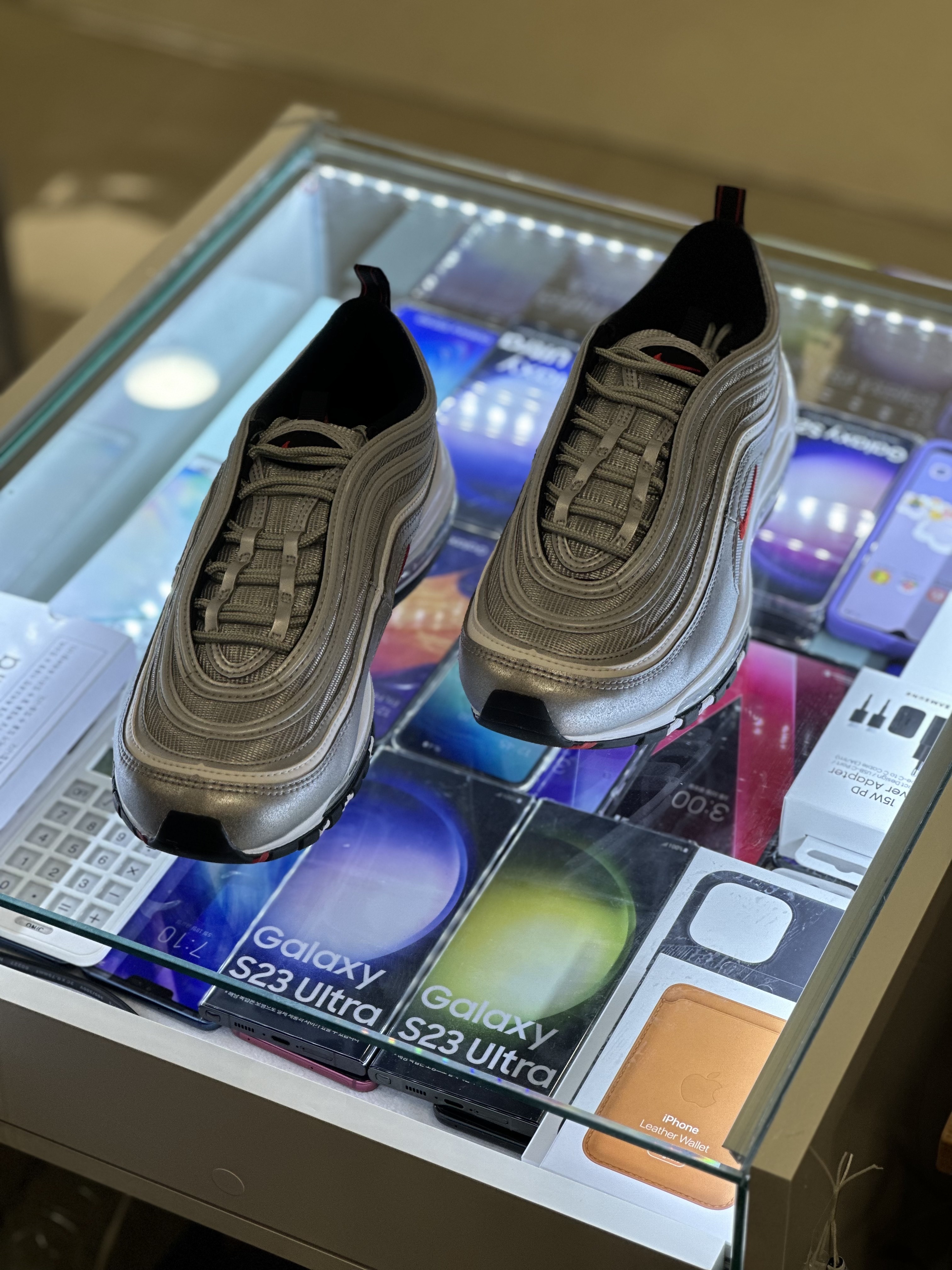 Nike Air Max 97 OG Silver Bullet 2022 착용 스타일
