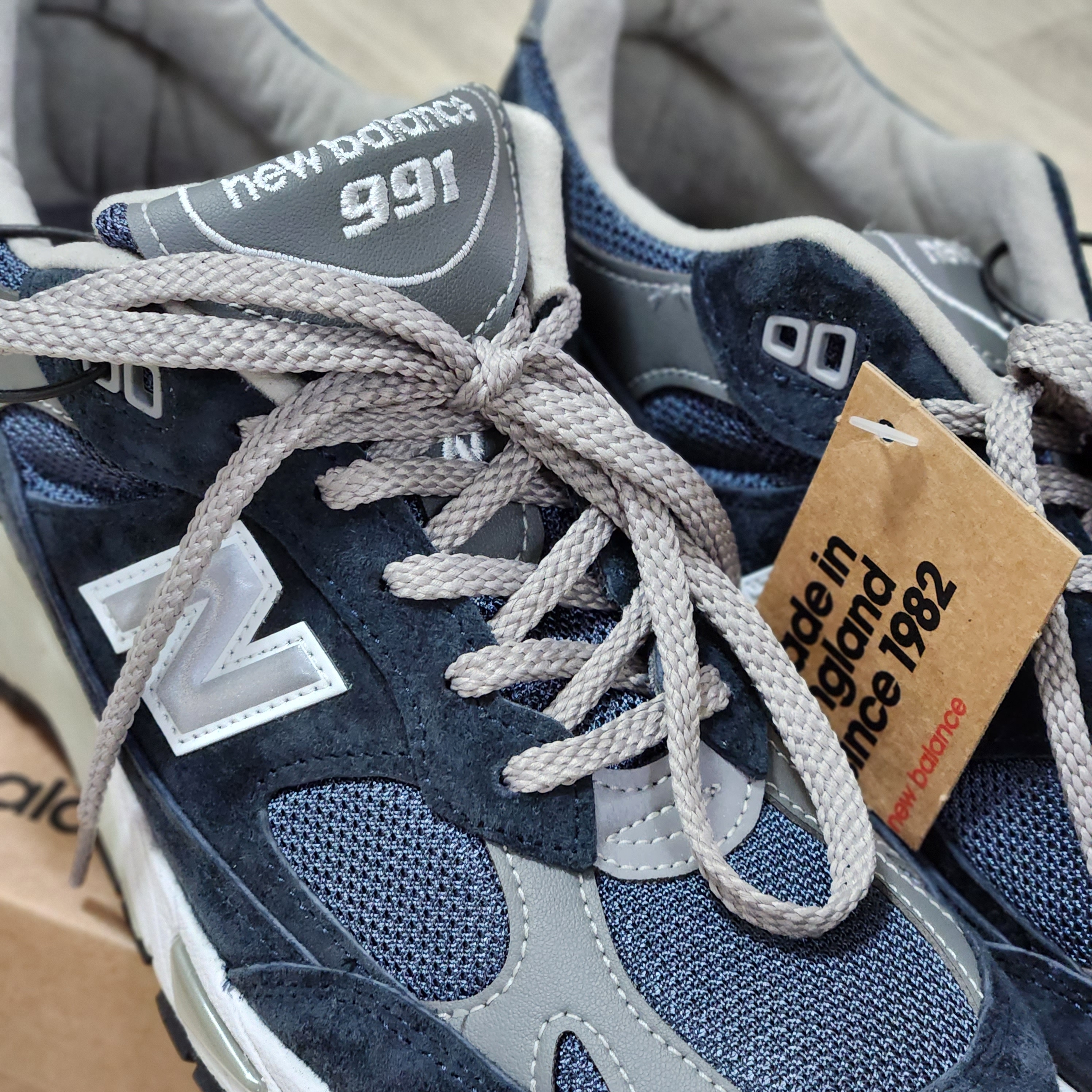 New Balance 991 Made in UK Navy 착용 스타일