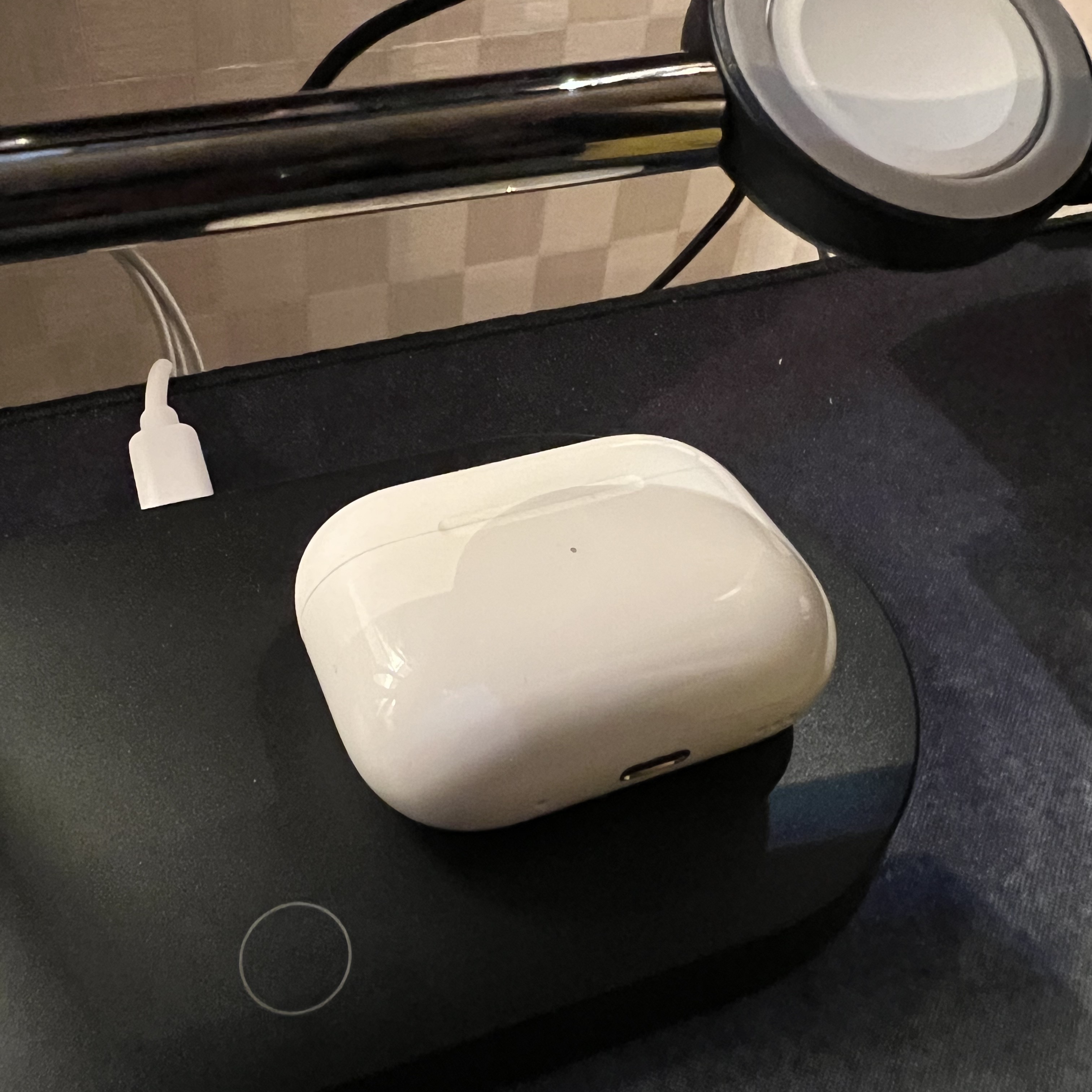 Apple AirPods Pro 2nd Gen (Korean Ver.) 착용 스타일 - 1