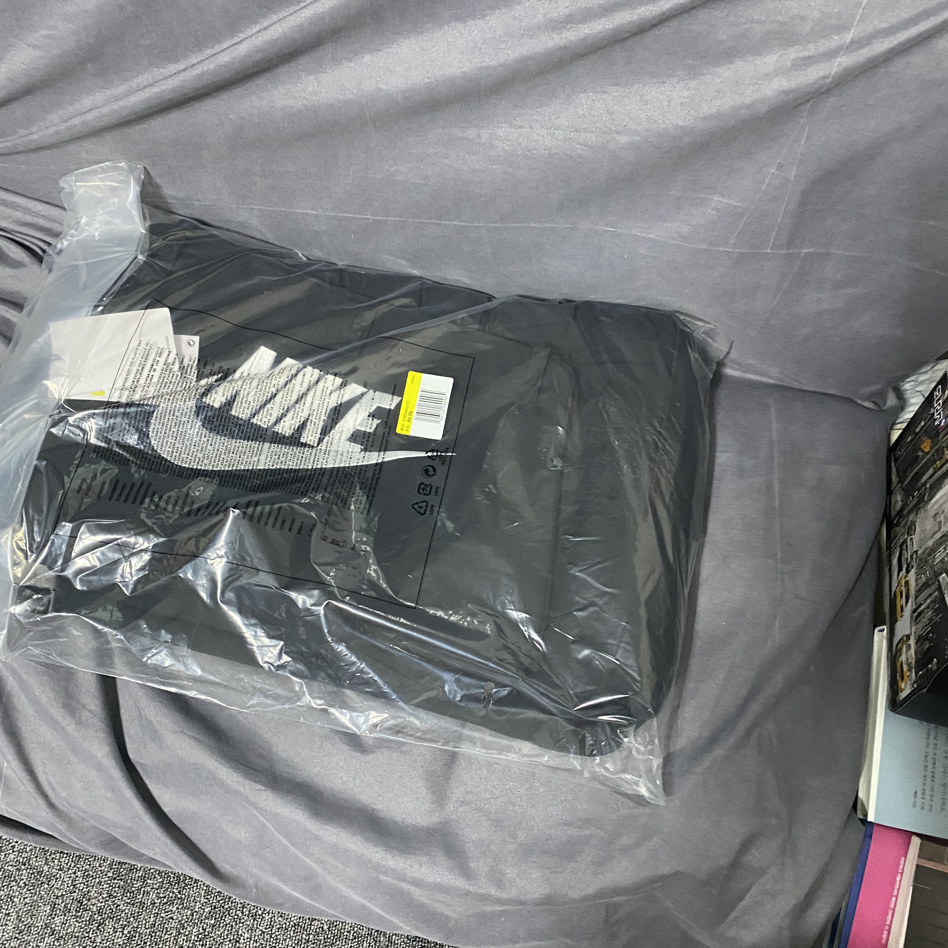 Nike x Peaceminusone Wide Pants Black (DR0096-010) 착용 스타일 - 2