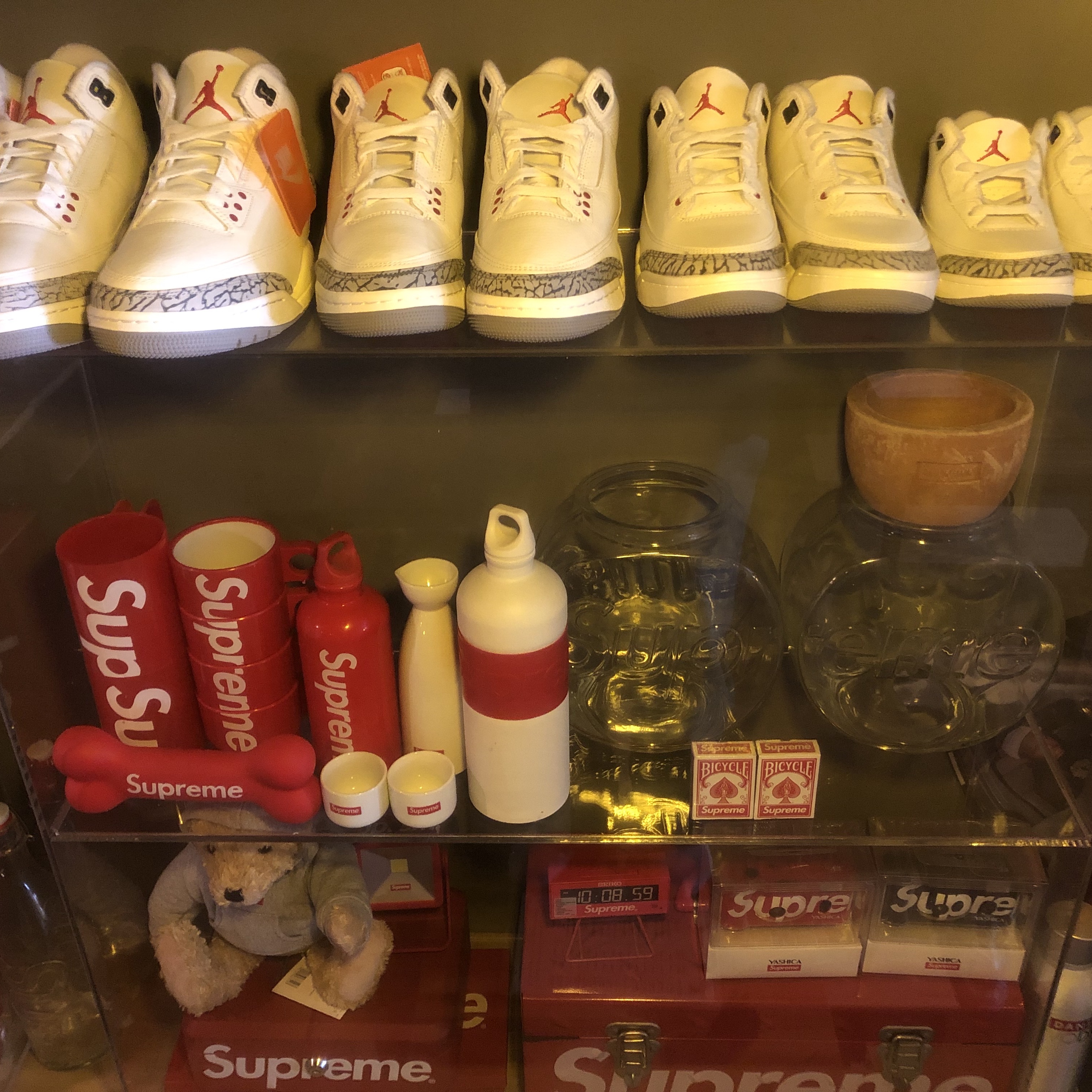 Jordan 3 Retro White Cement Reimagined, (GS) Jordan 3 Retro White Cement Reimagined 착용 스타일 - 4