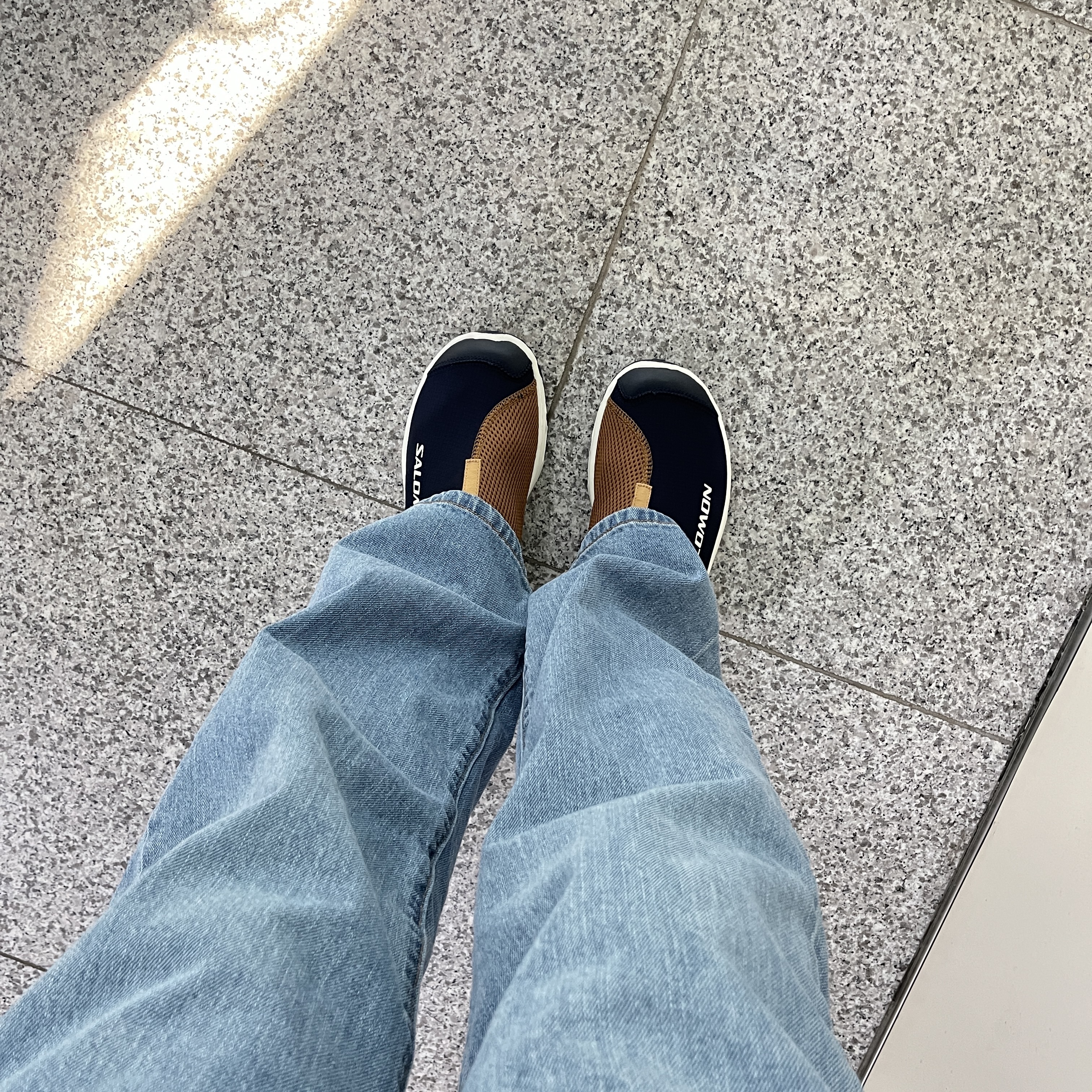 Salomon RX Slide 3.0 Dark Sapphire 착용 스타일