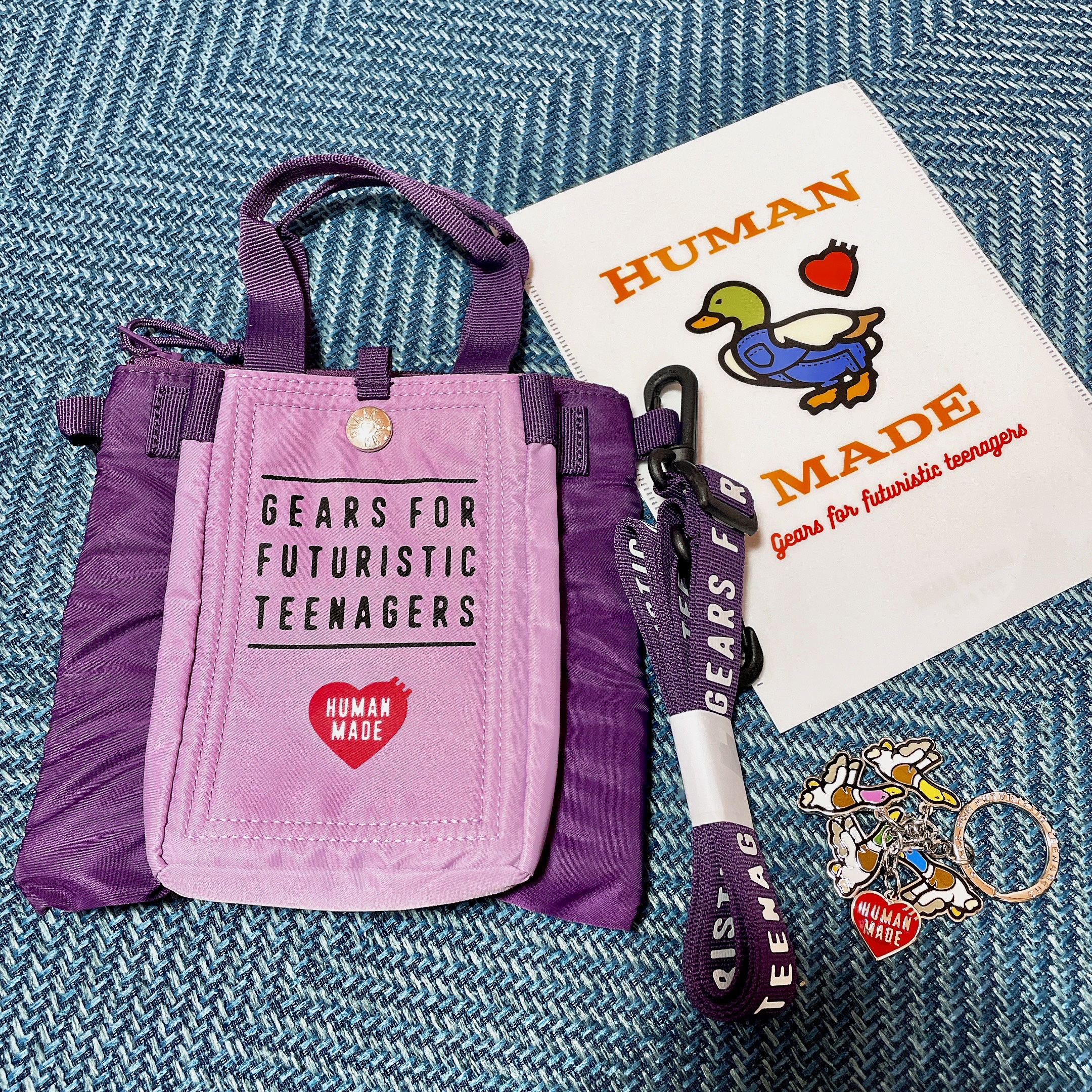 Human Made Flying Duck Keyring Silver 착용 스타일 - 1