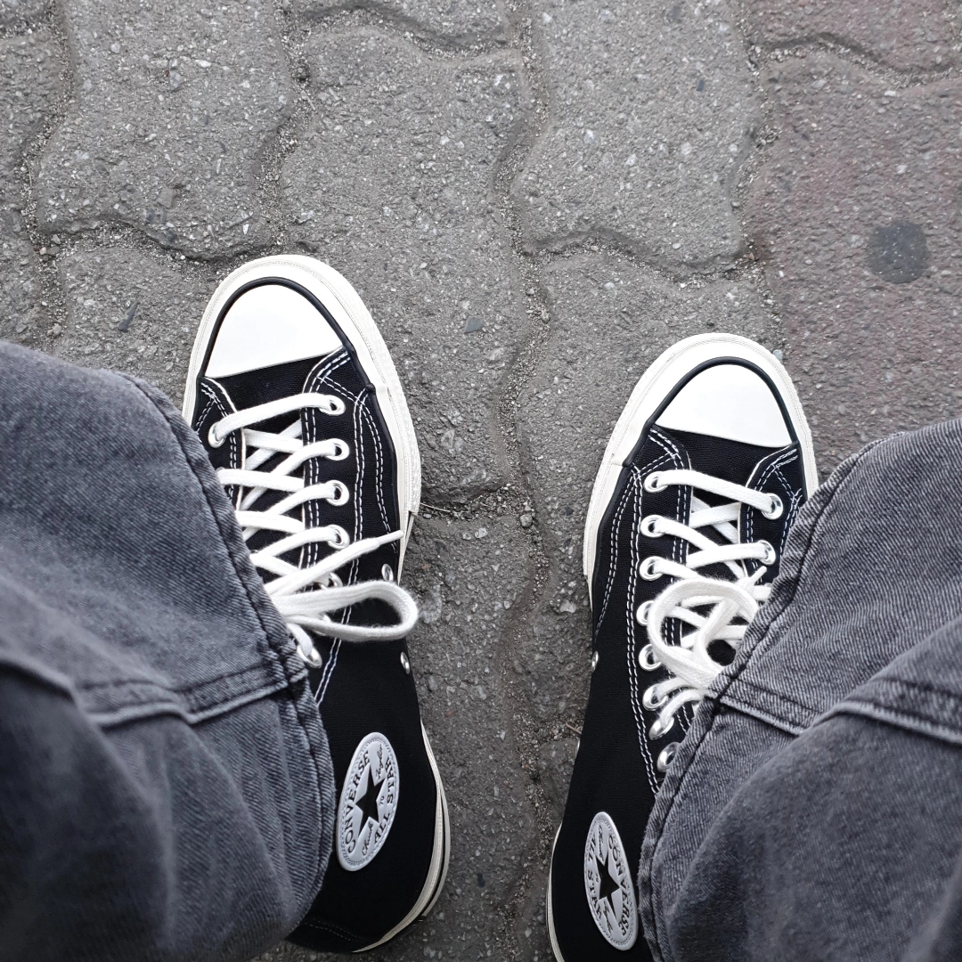 Converse Chuck 70 Hi Black 착용 스타일 - 1