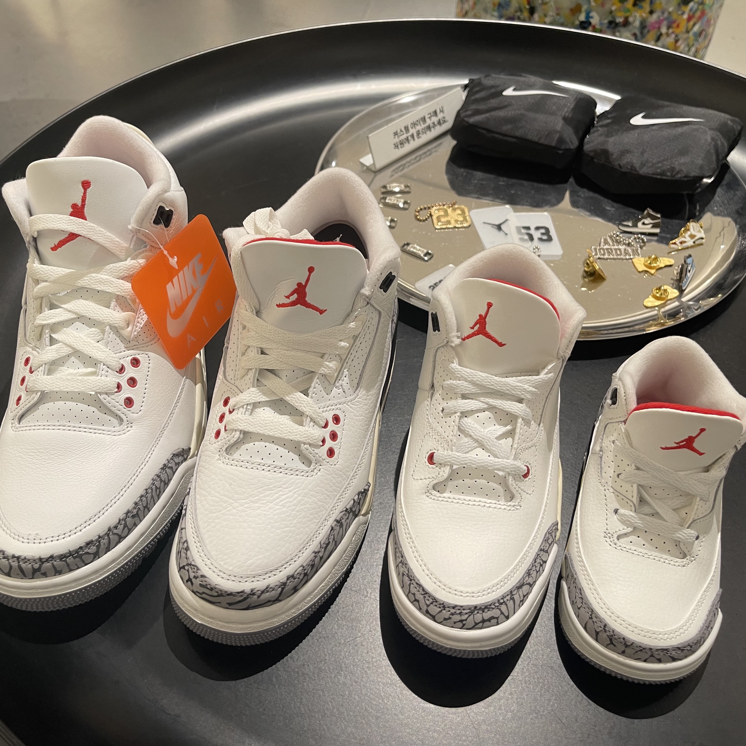 Jordan 3 Retro White Cement Reimagined, (GS) Jordan 3 Retro White Cement Reimagined 착용 스타일