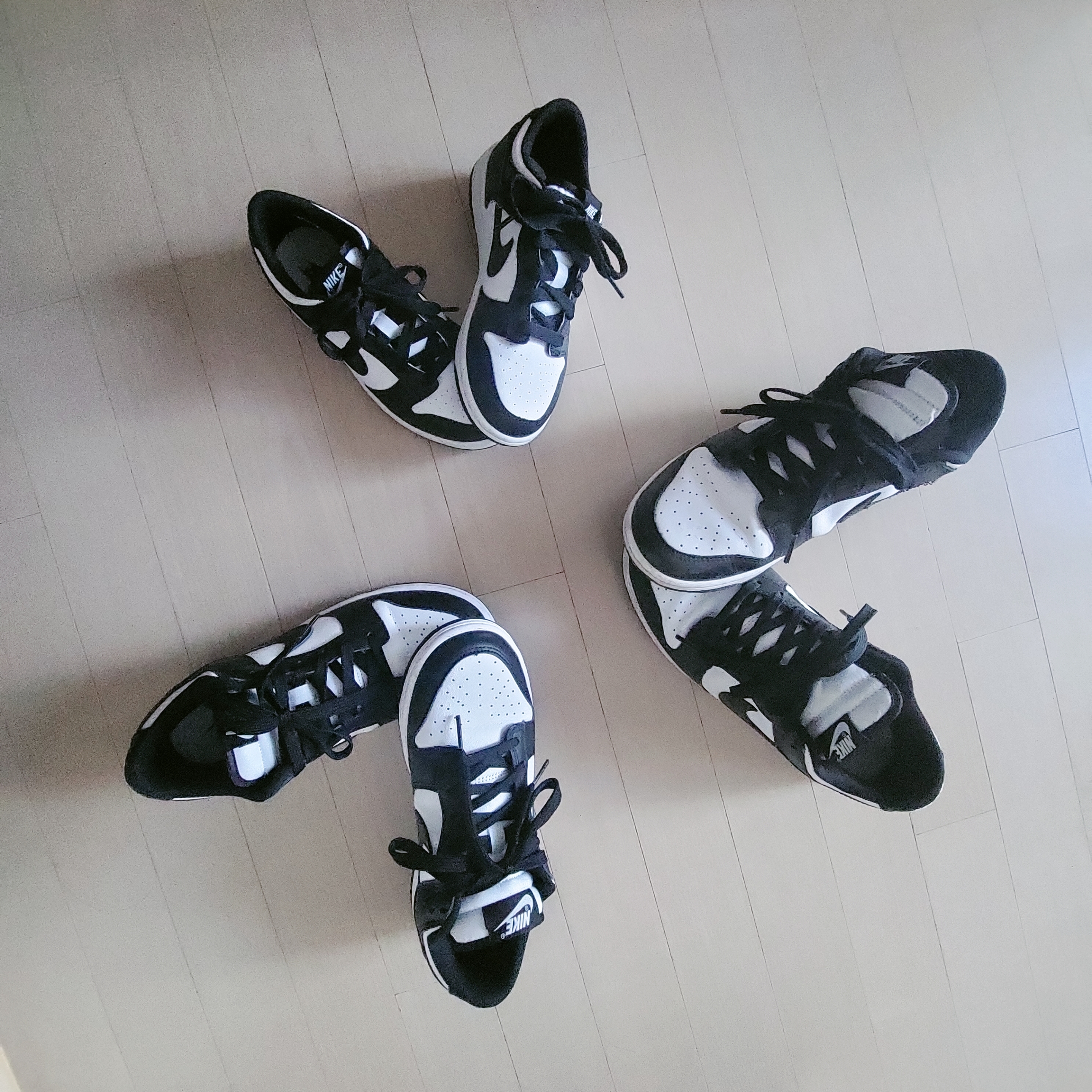 (W) Nike Dunk Low Black, Nike Dunk Low Retro Black 착용 스타일 - 1