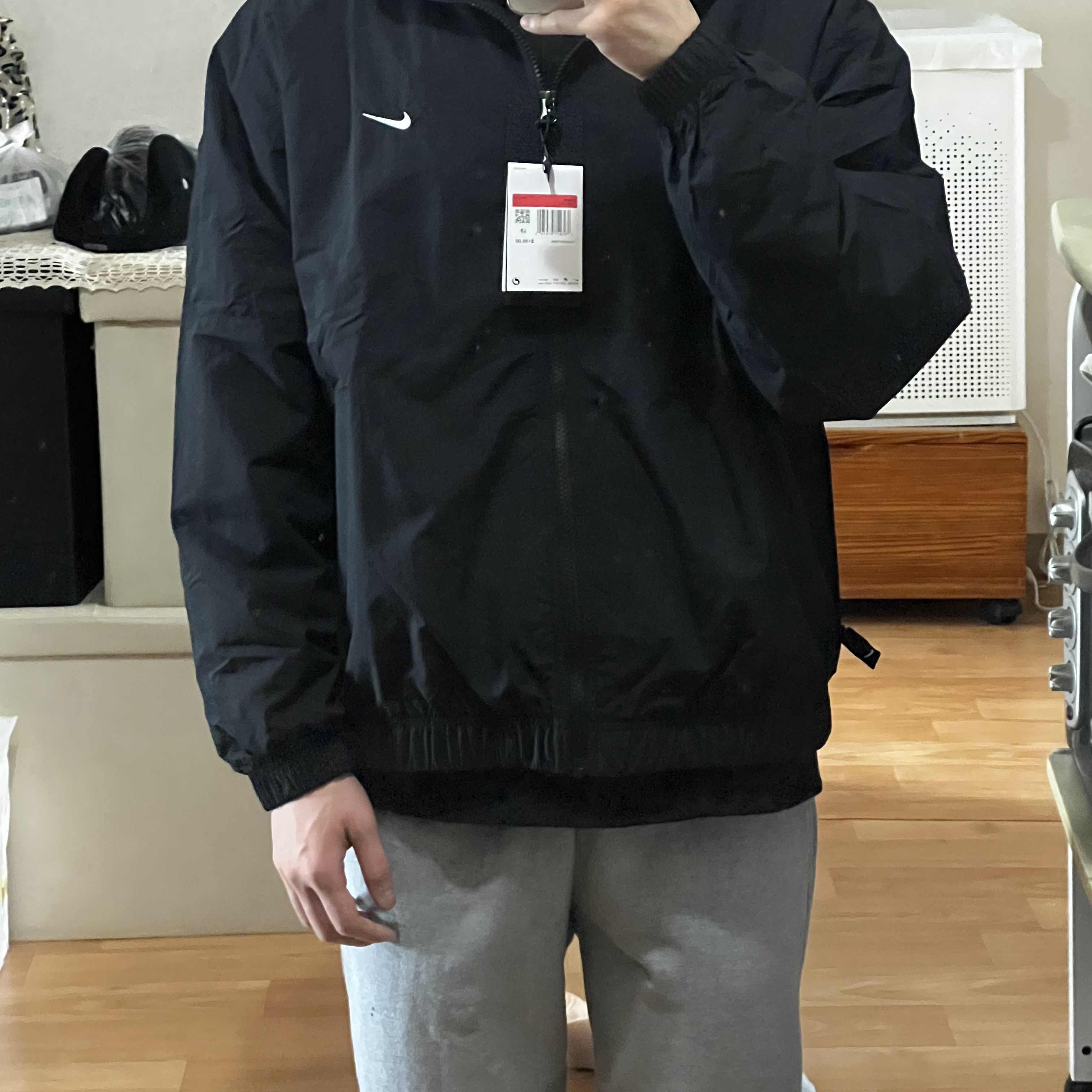Nike NRG Solo Swoosh Woven Track Jacket Black - US/EU 착용 스타일