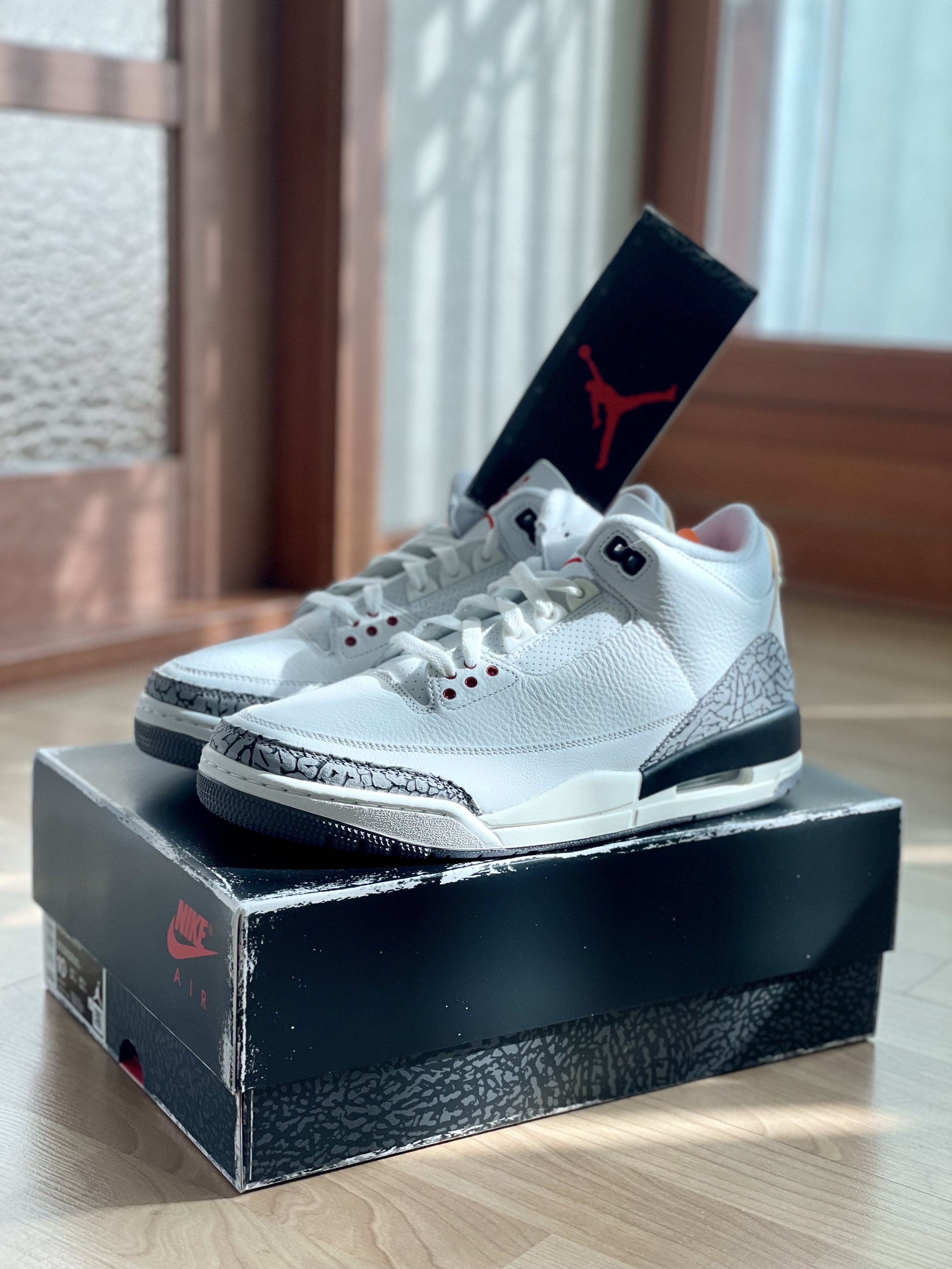 Jordan 3 Retro White Cement Reimagined 착용 스타일 - 3
